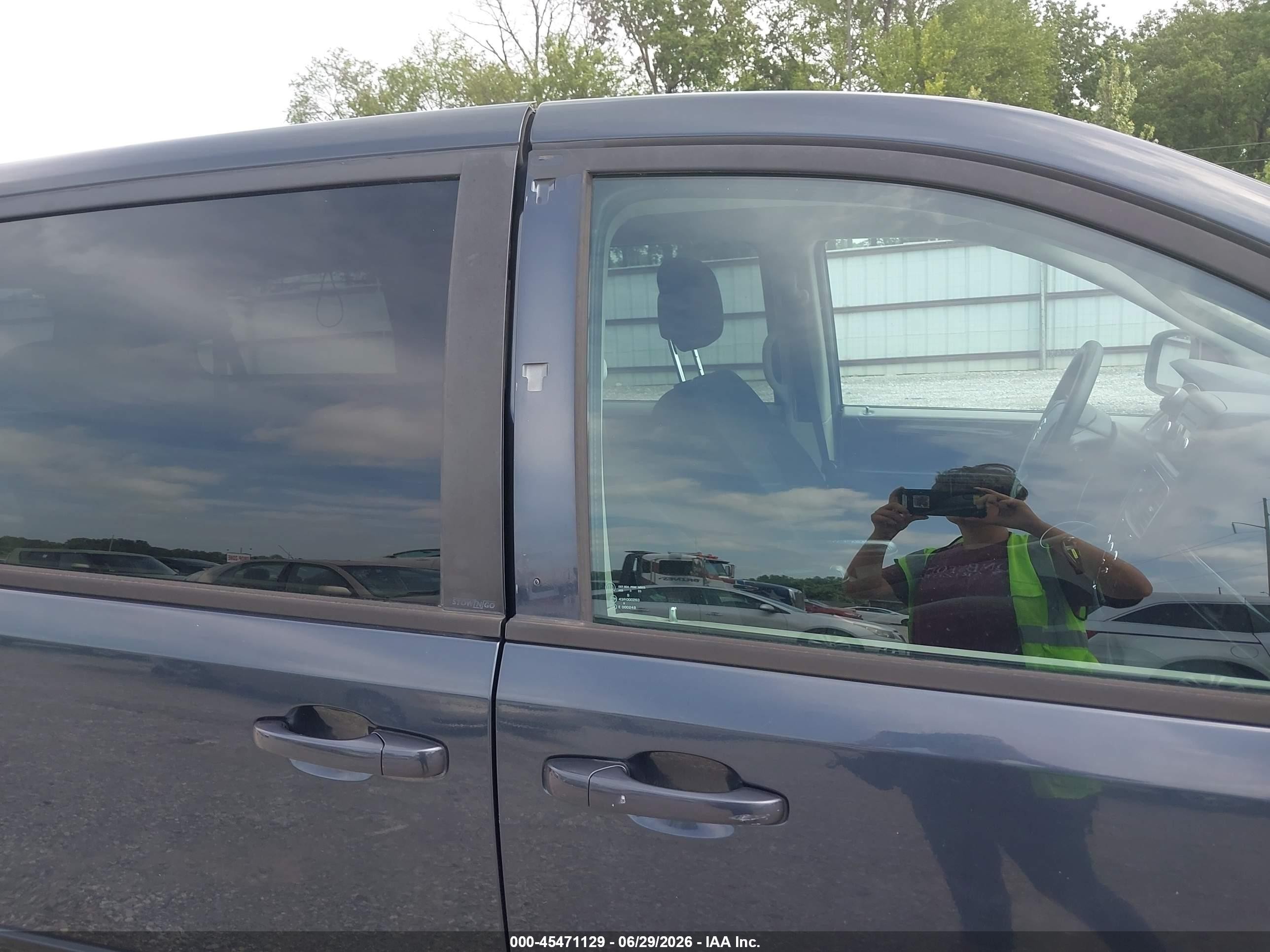 2013 Dodge Grand Caravan Sxt Dark Blue vin: 2C4RDGCG6DR688398
