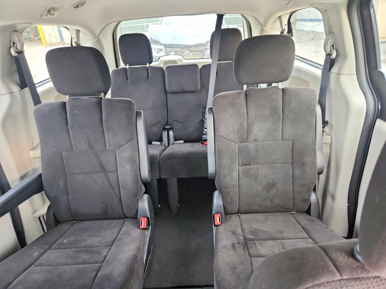 2013 Dodge Grand Caravan Sxt Black vin: 2C4RDGCG6DR719360