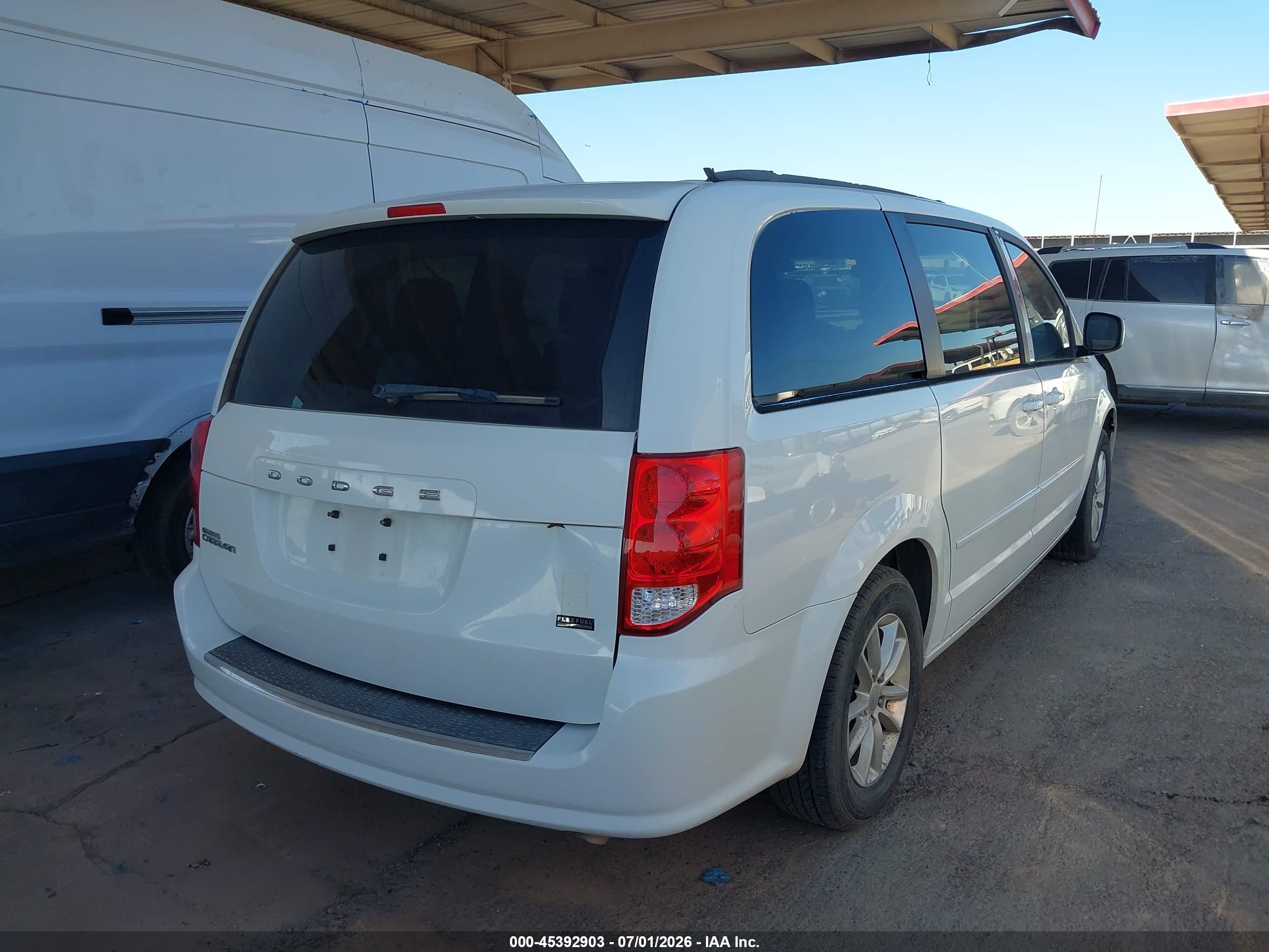 2013 Dodge Grand Caravan Sxt White vin: 2C4RDGCG6DR813464