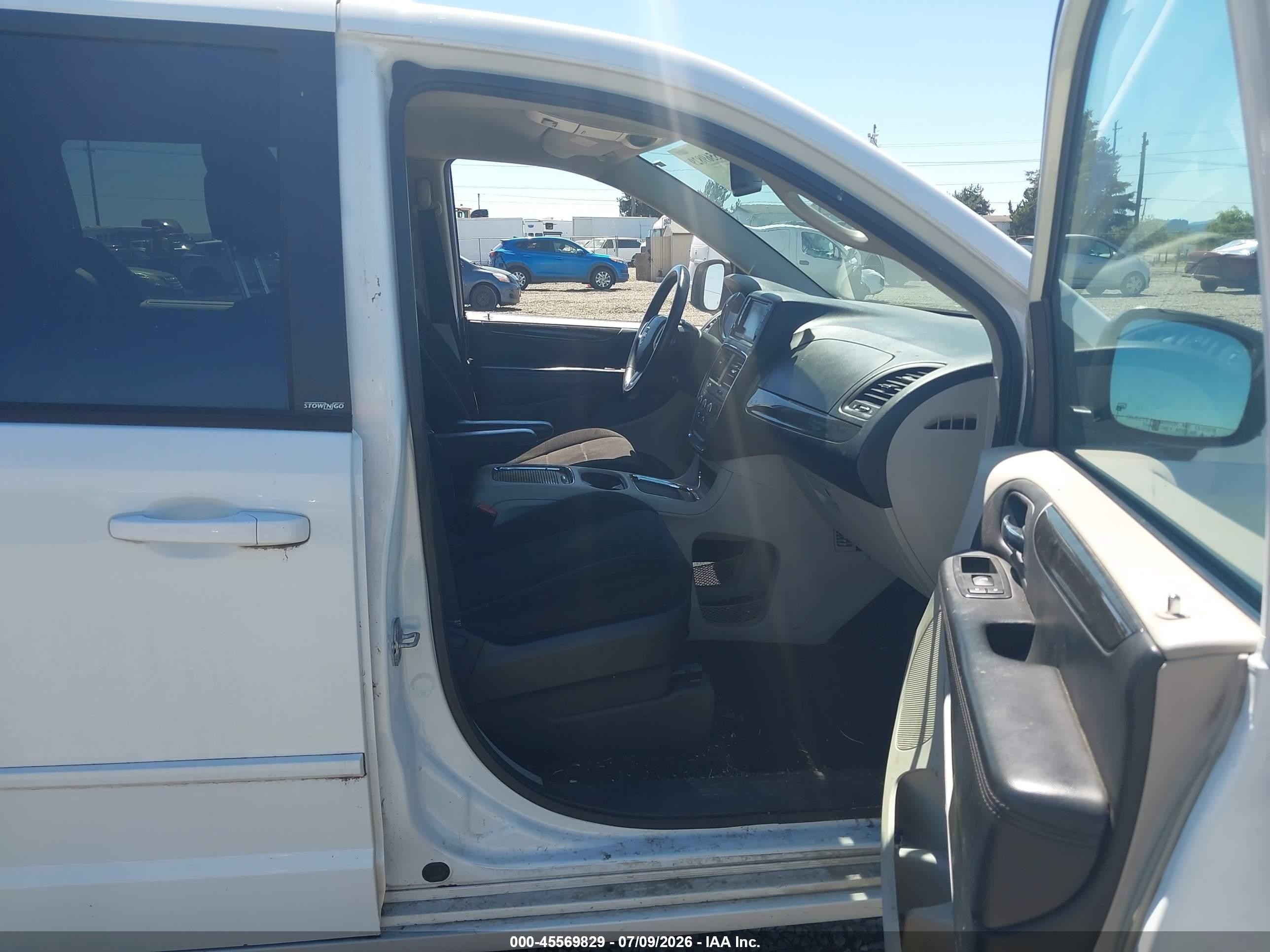 2013 Dodge Grand Caravan Sxt Белый vin: 2C4RDGCG6DR814887