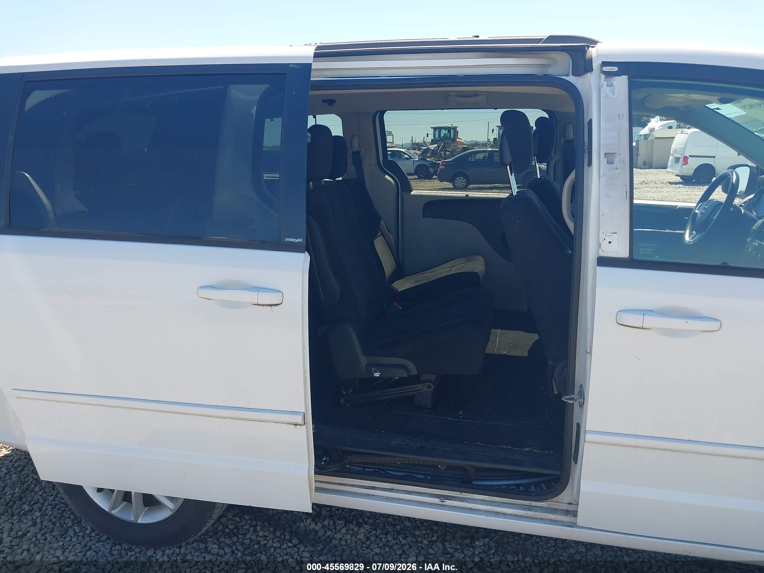 2013 Dodge Grand Caravan Sxt Белый vin: 2C4RDGCG6DR814887