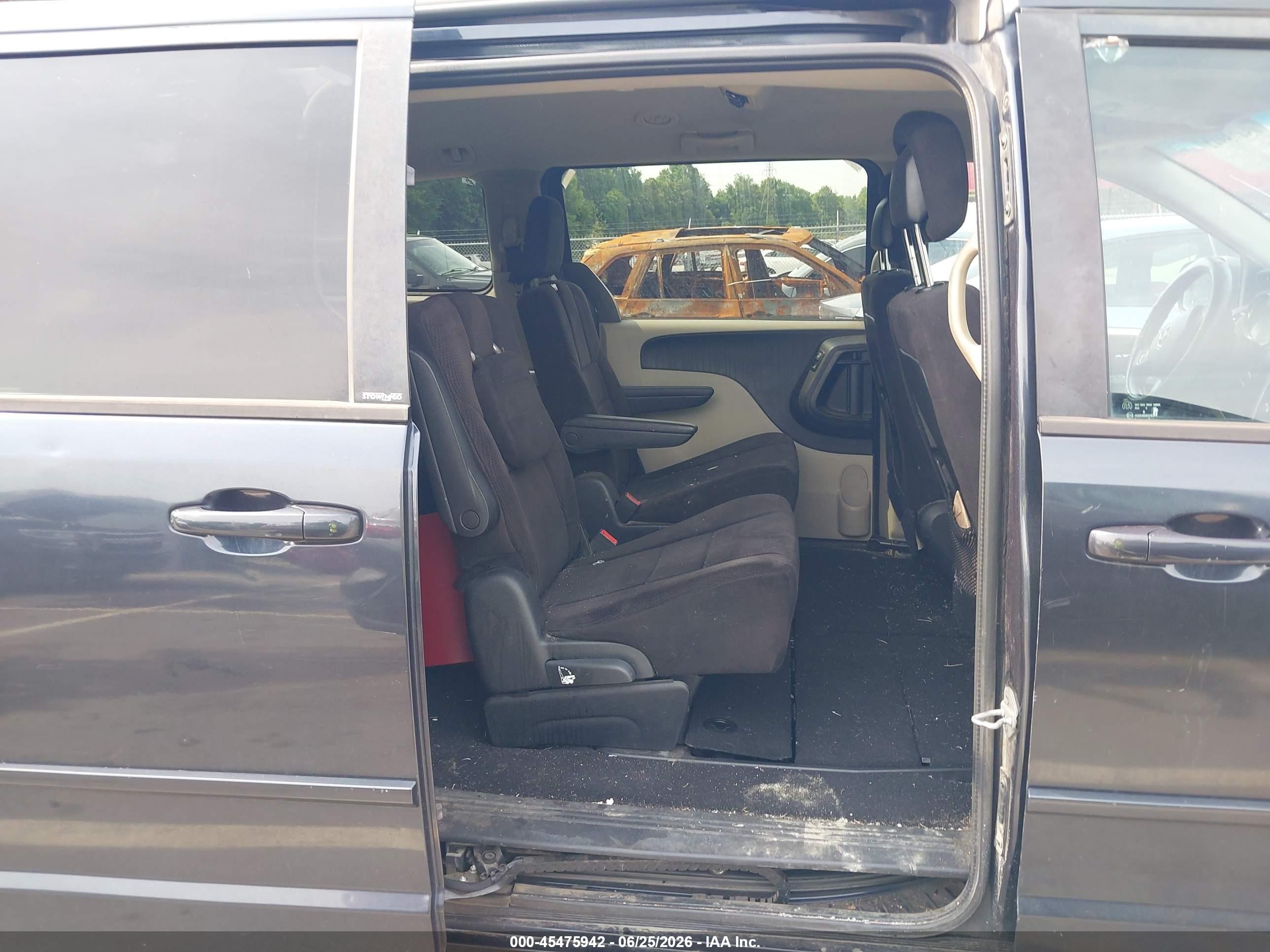 2014 Dodge Grand Caravan Sxt Blue vin: 2C4RDGCG6ER154030