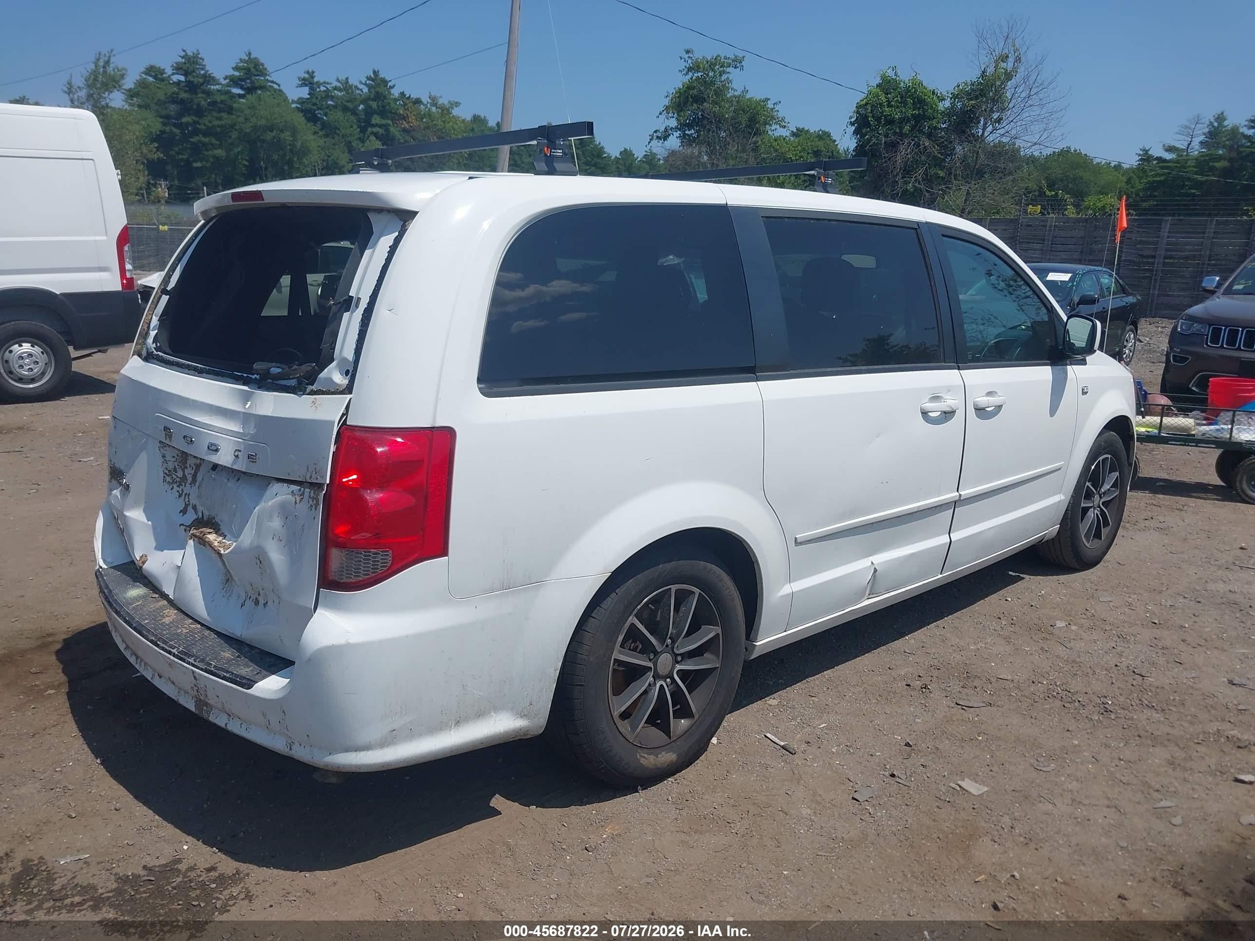 2014 Dodge Grand Caravan Sxt 30th Anniversary White vin: 2C4RDGCG6ER261319