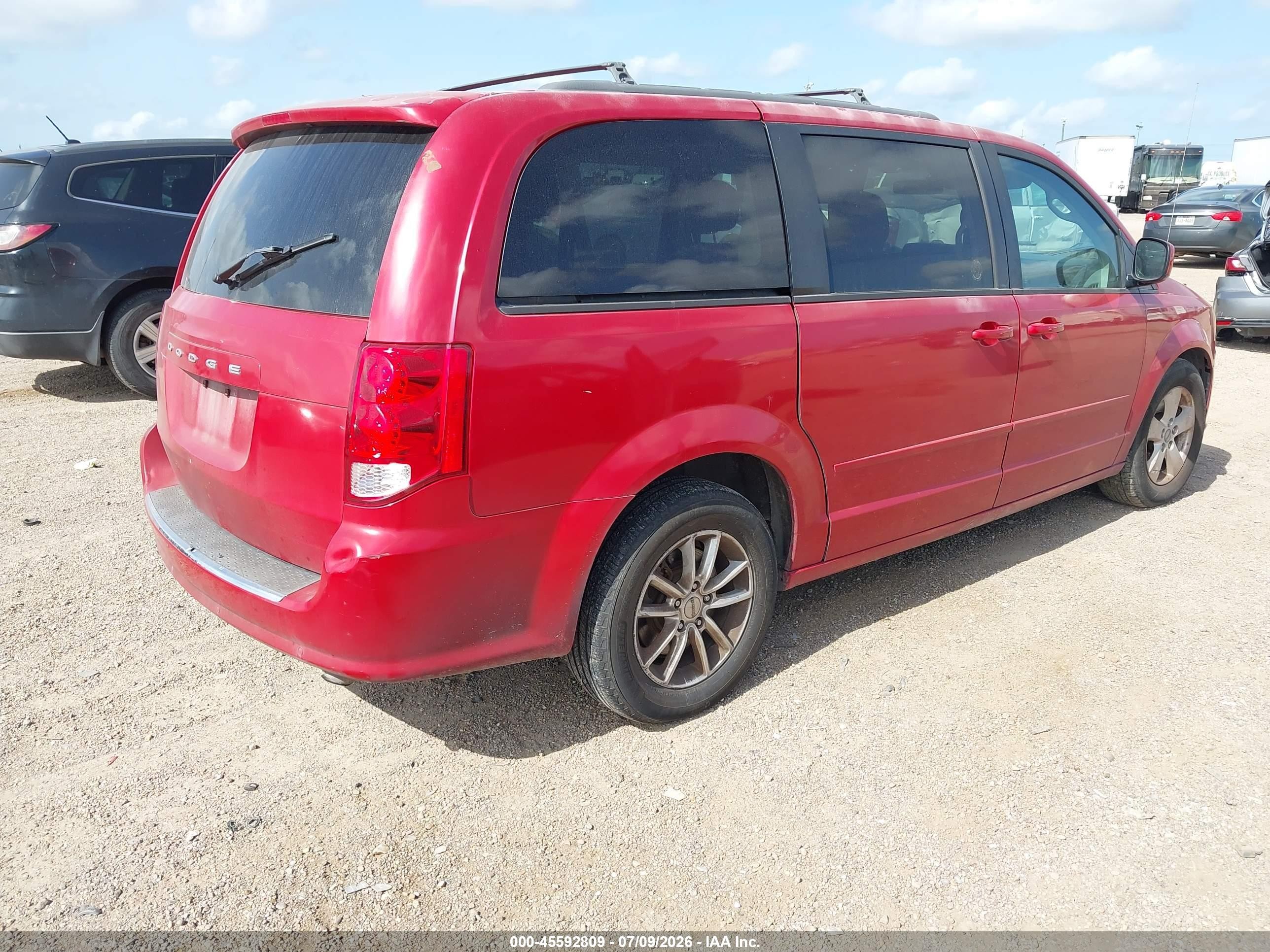 2014 Dodge Grand Caravan Sxt Red vin: 2C4RDGCG6ER265838