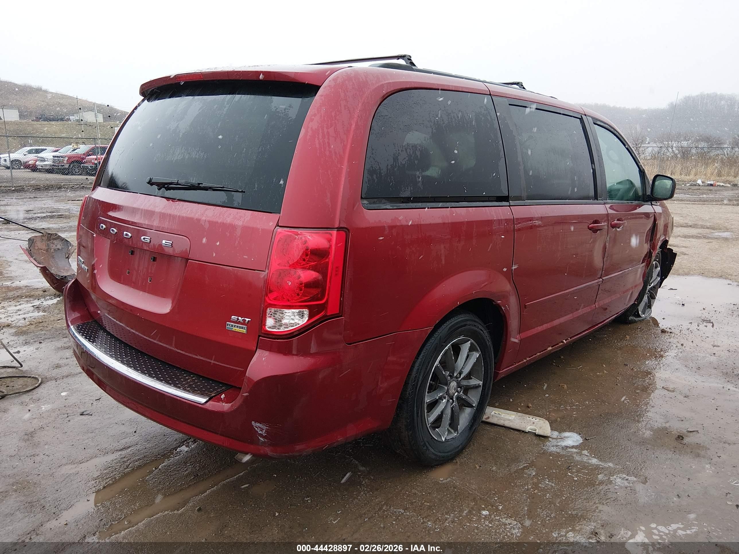 2014 Dodge Grand Caravan Sxt Красный vin: 2C4RDGCG6ER273731