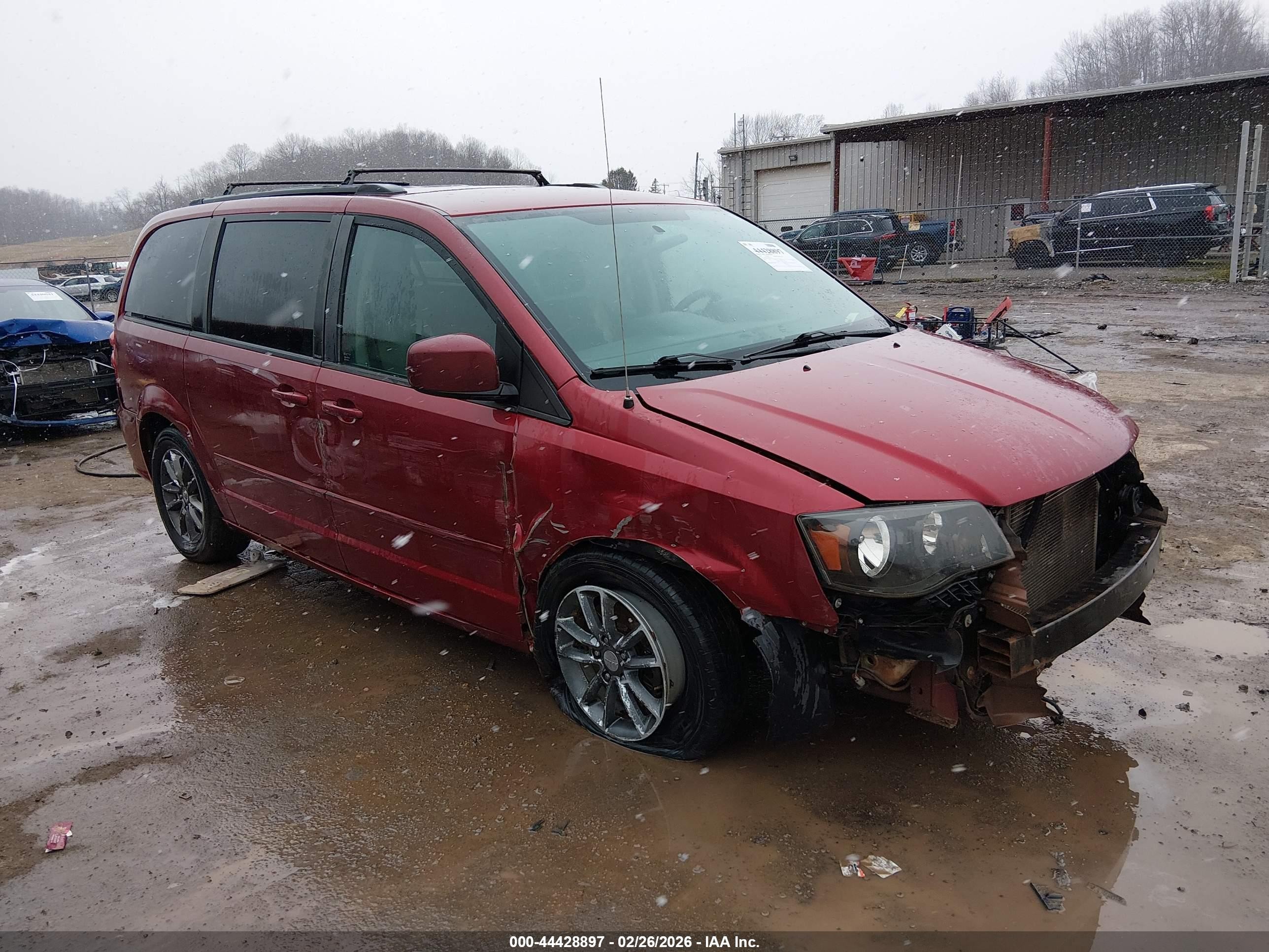 2014 Dodge Grand Caravan Sxt Красный vin: 2C4RDGCG6ER273731