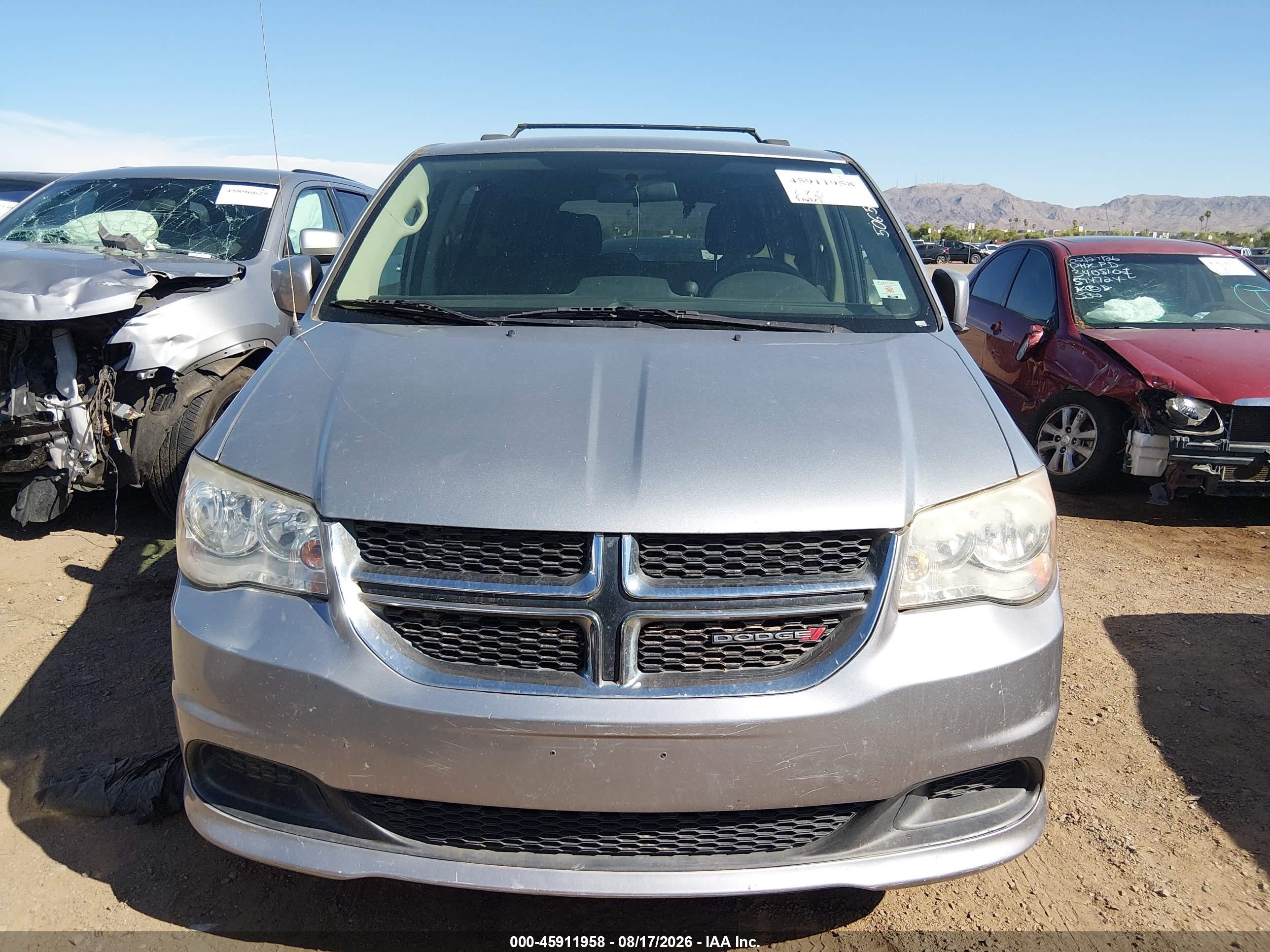 2015 Dodge Grand Caravan Sxt Silver vin: 2C4RDGCG6FR566644