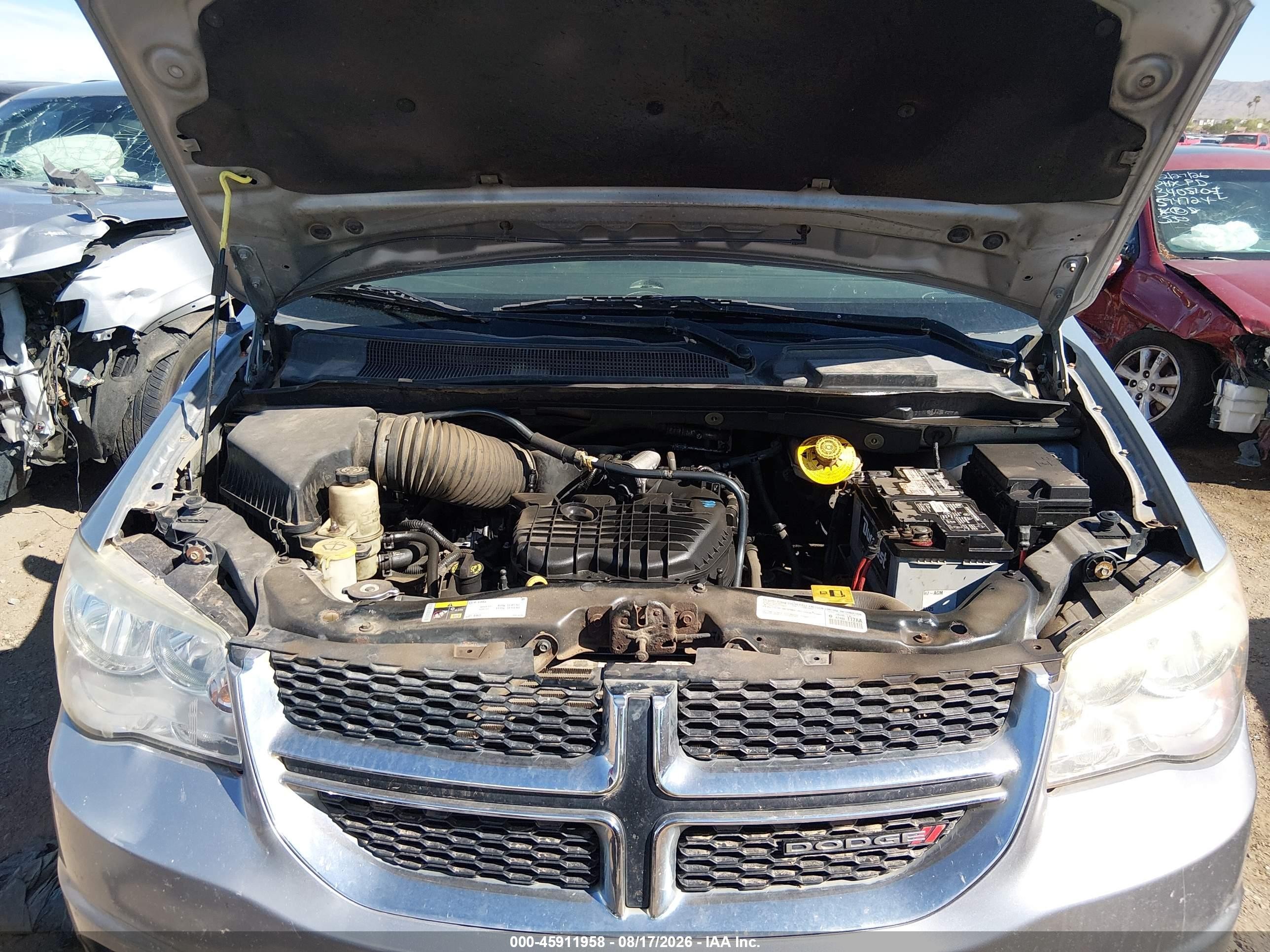 2015 Dodge Grand Caravan Sxt Silver vin: 2C4RDGCG6FR566644