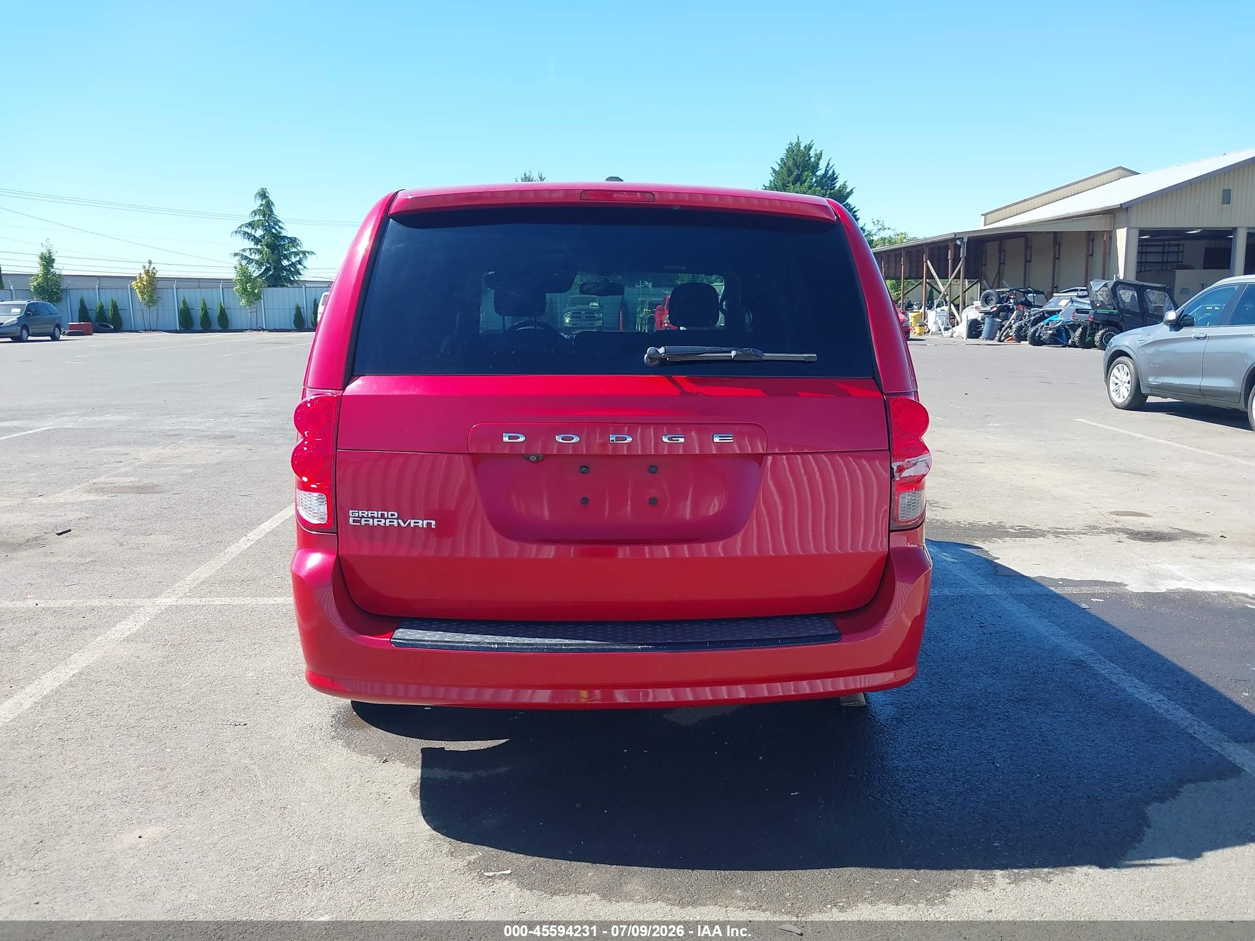 2015 Dodge Grand Caravan Sxt Red vin: 2C4RDGCG6FR587137