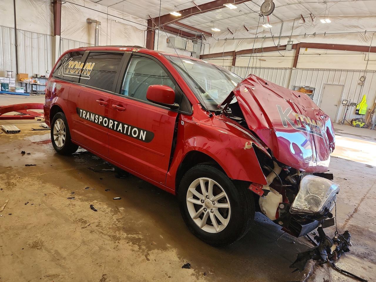 2015 Dodge Grand Caravan Sxt Red vin: 2C4RDGCG6FR718678