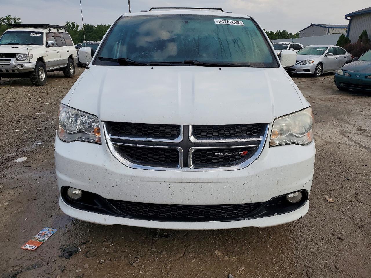 2017 Dodge Grand Caravan Sxt White vin: 2C4RDGCG6HR672384
