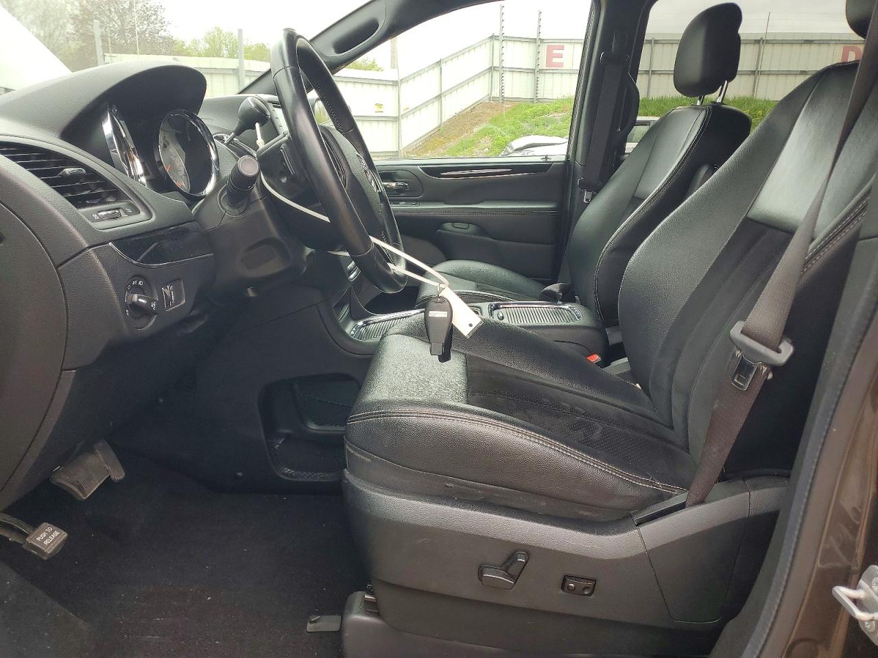 2018 Dodge Grand Caravan Sxt Gray vin: 2C4RDGCG6JR160856