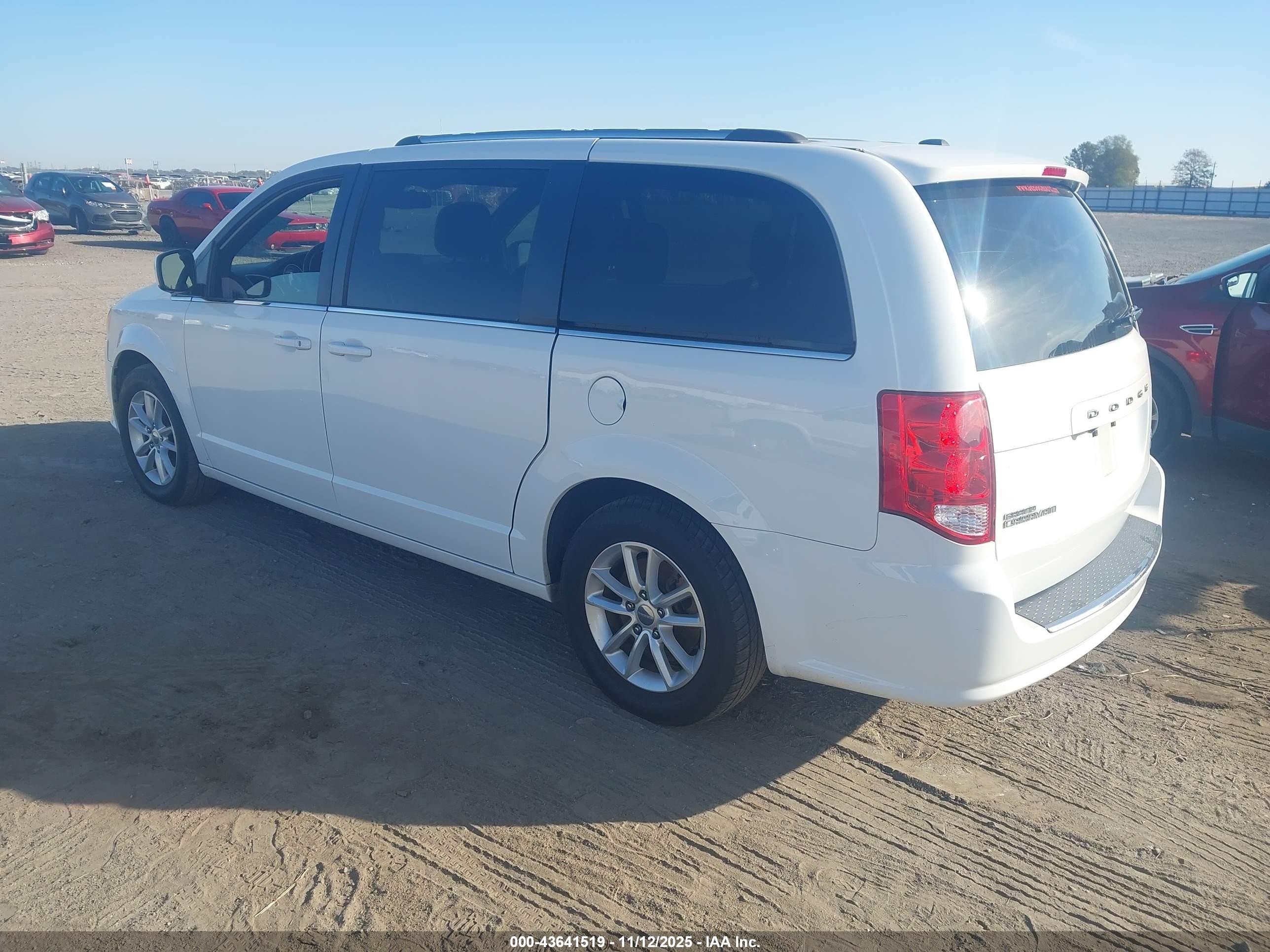 2020 Dodge Grand Caravan Sxt Белый vin: 2C4RDGCG6LR153912