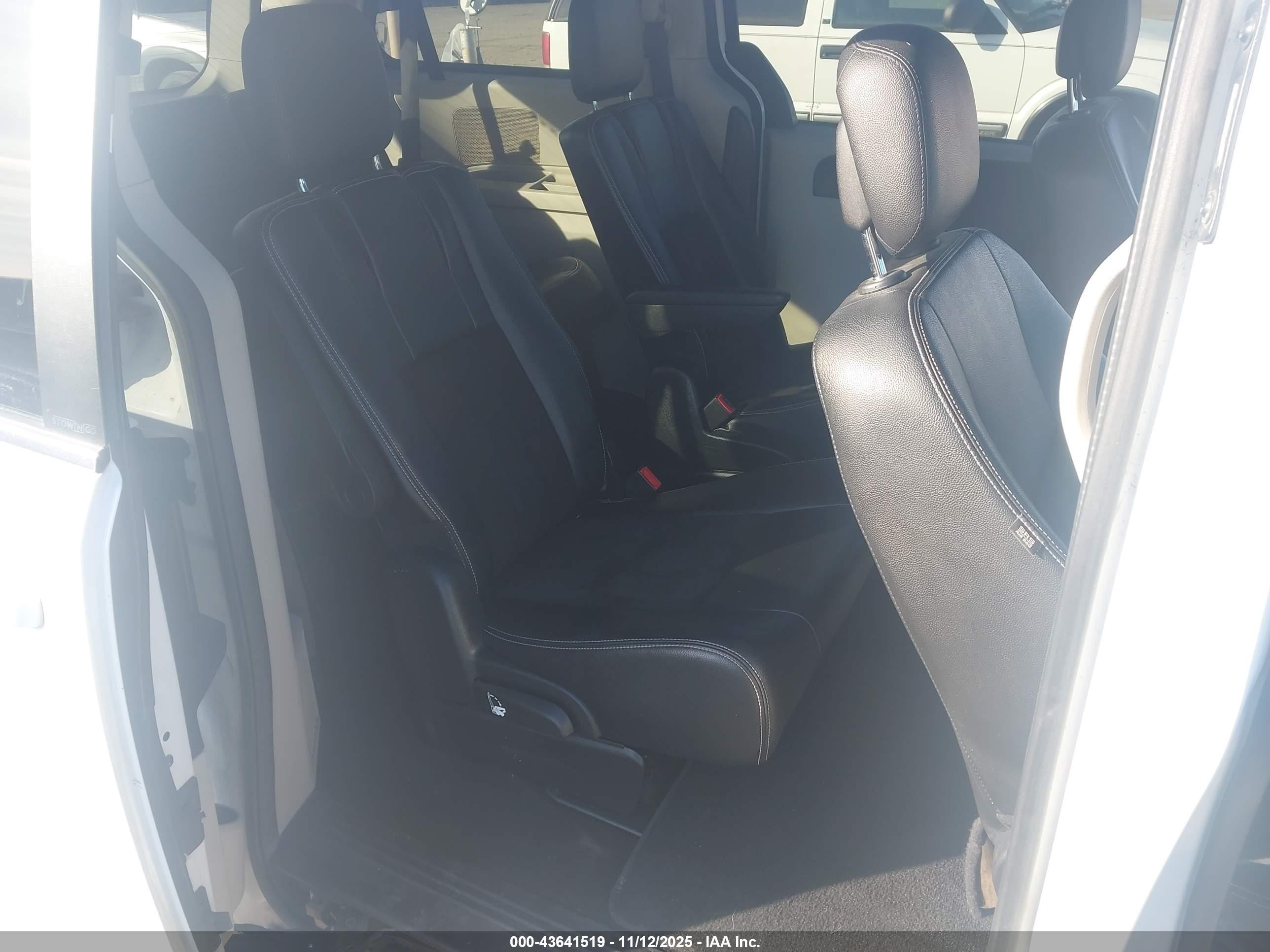 2020 Dodge Grand Caravan Sxt Белый vin: 2C4RDGCG6LR153912