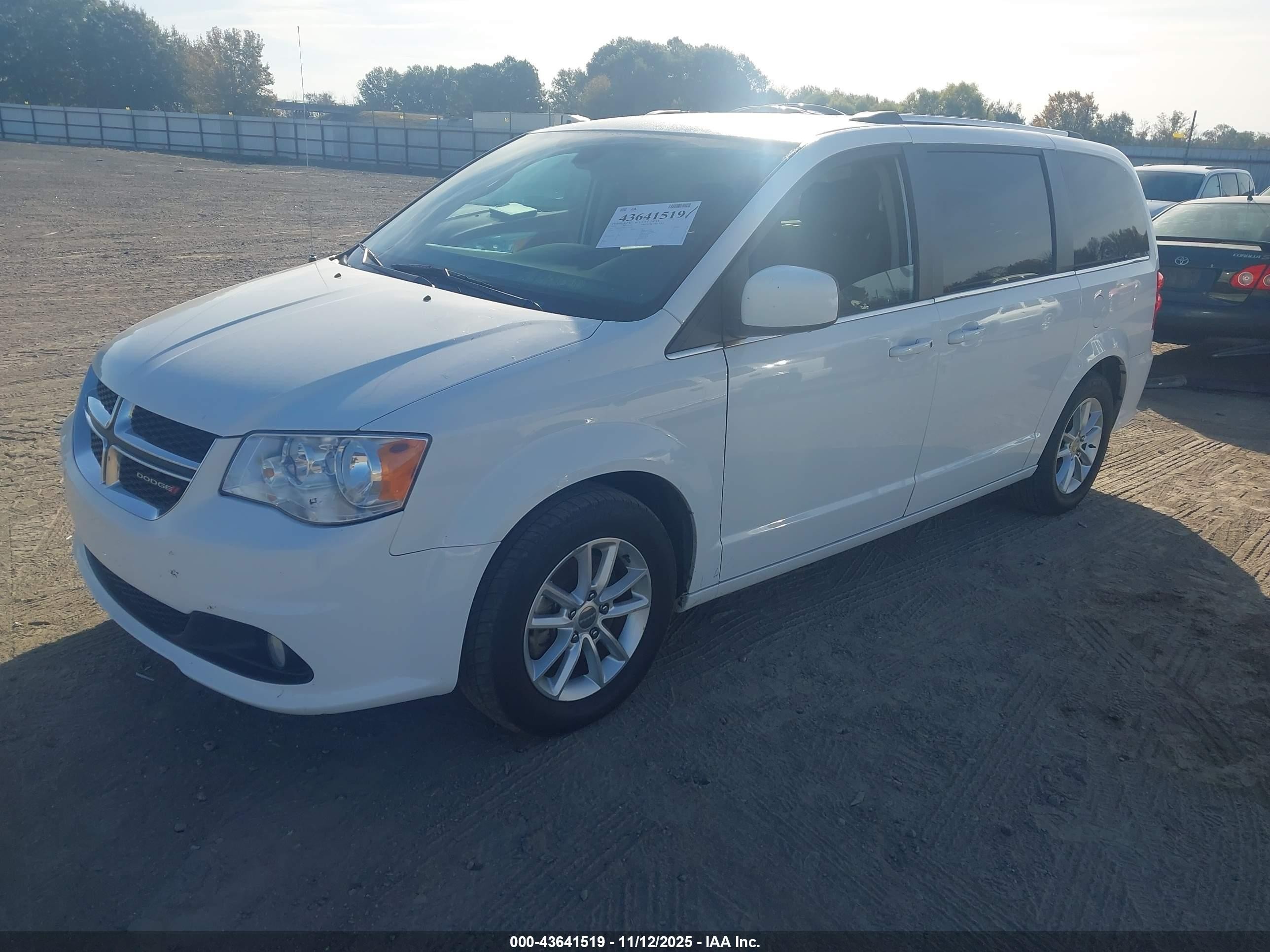 2020 Dodge Grand Caravan Sxt Белый vin: 2C4RDGCG6LR153912