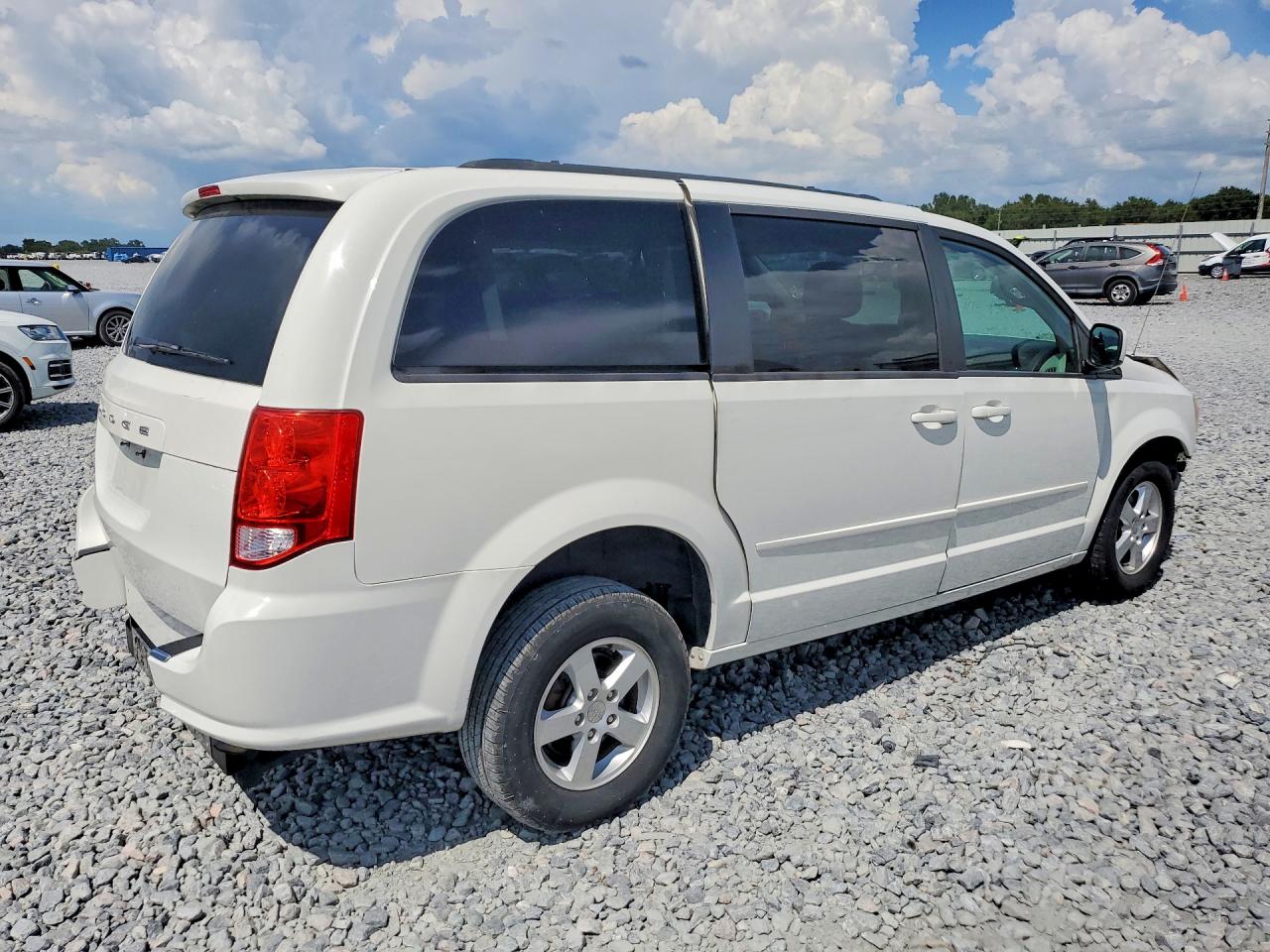 2012 Dodge Grand Caravan Sxt White vin: 2C4RDGCG7CR195263
