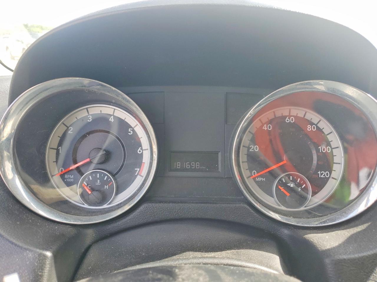 2012 Dodge Grand Caravan Sxt Silver vin: 2C4RDGCG7CR284413