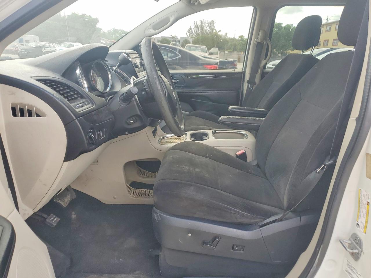 2012 Dodge Grand Caravan Sxt Silver vin: 2C4RDGCG7CR284413