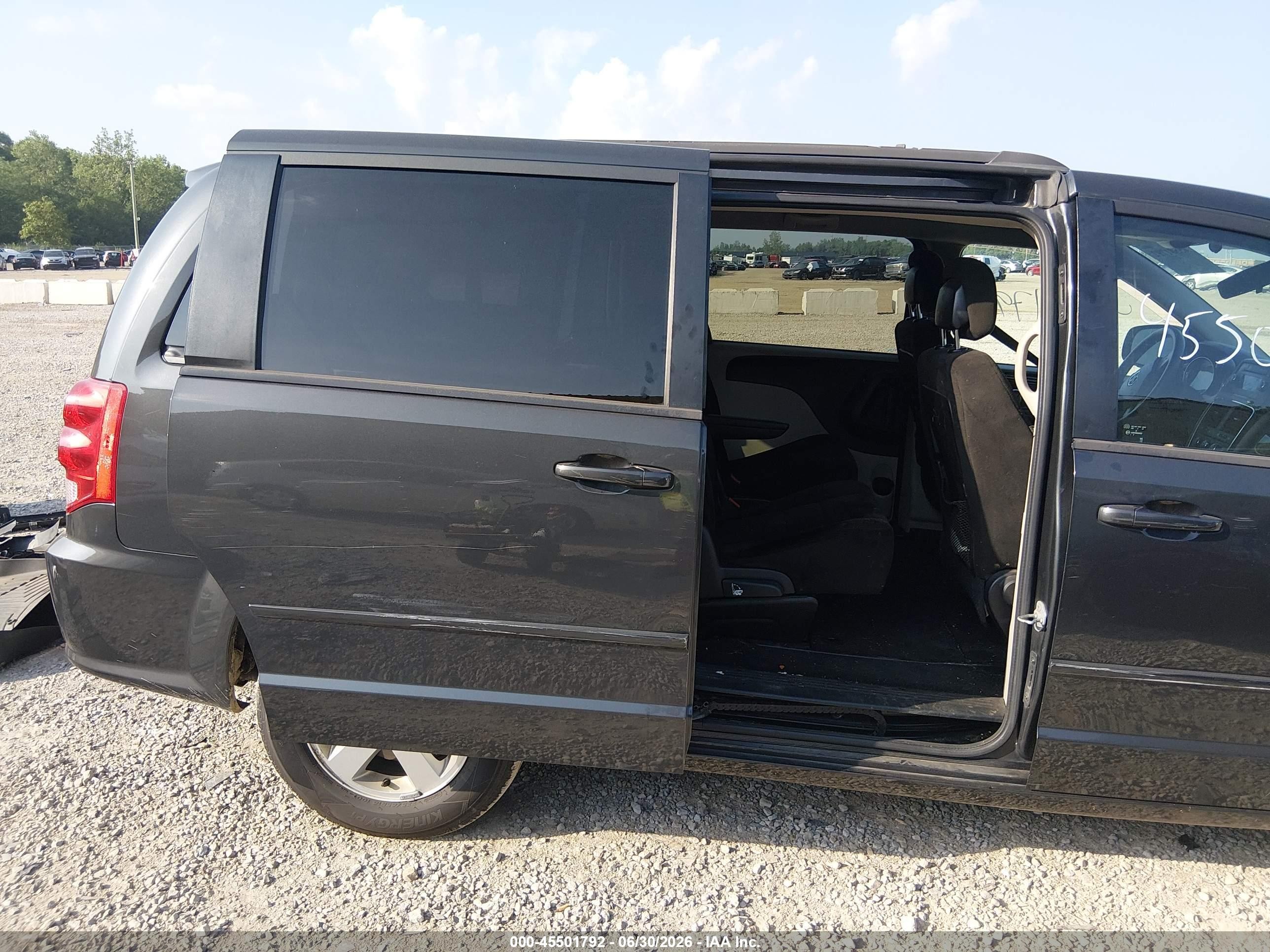 2012 Dodge Grand Caravan Sxt Gray vin: 2C4RDGCG7CR319404