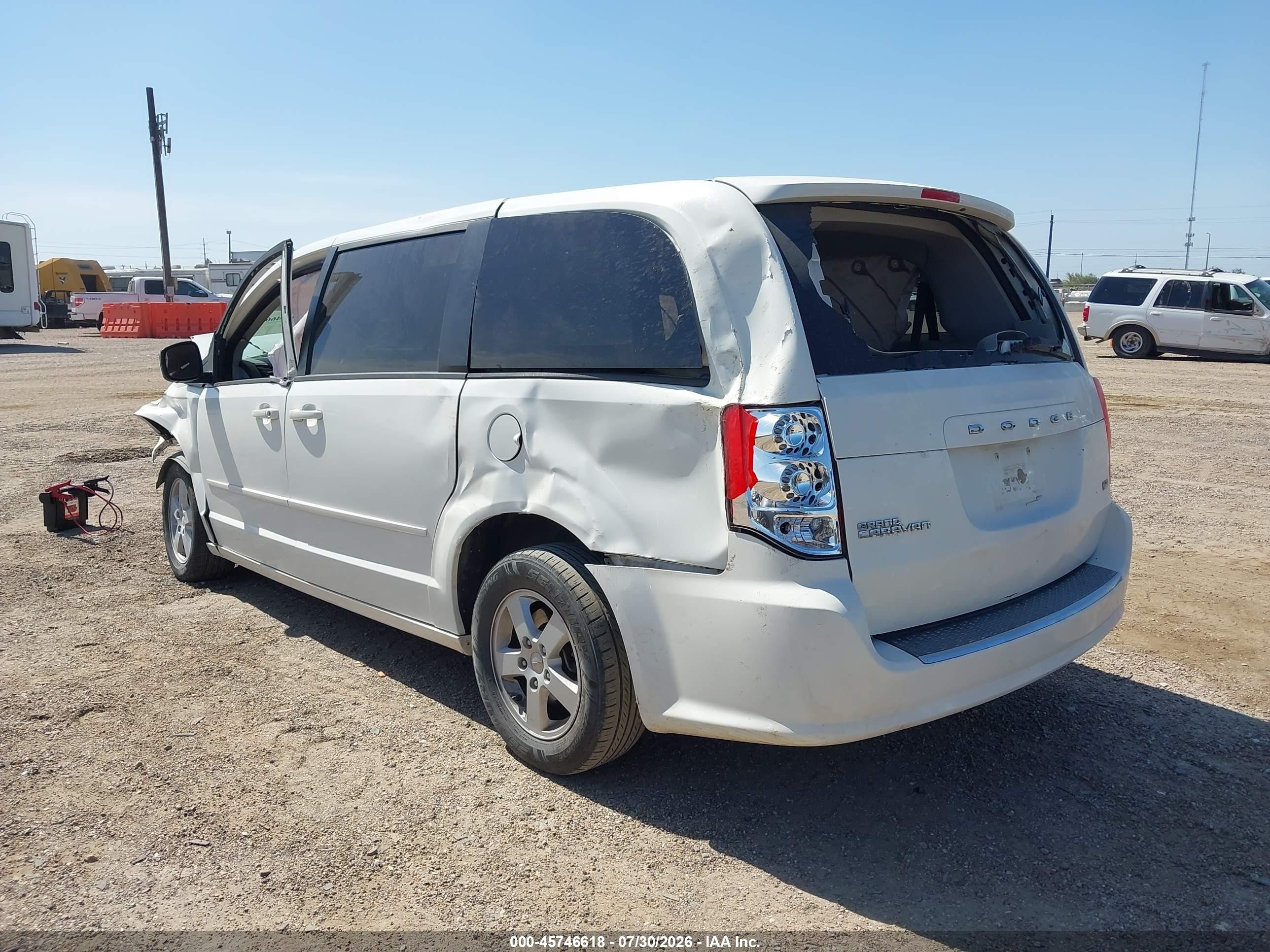 2013 Dodge Grand Caravan Sxt White vin: 2C4RDGCG7DR502545