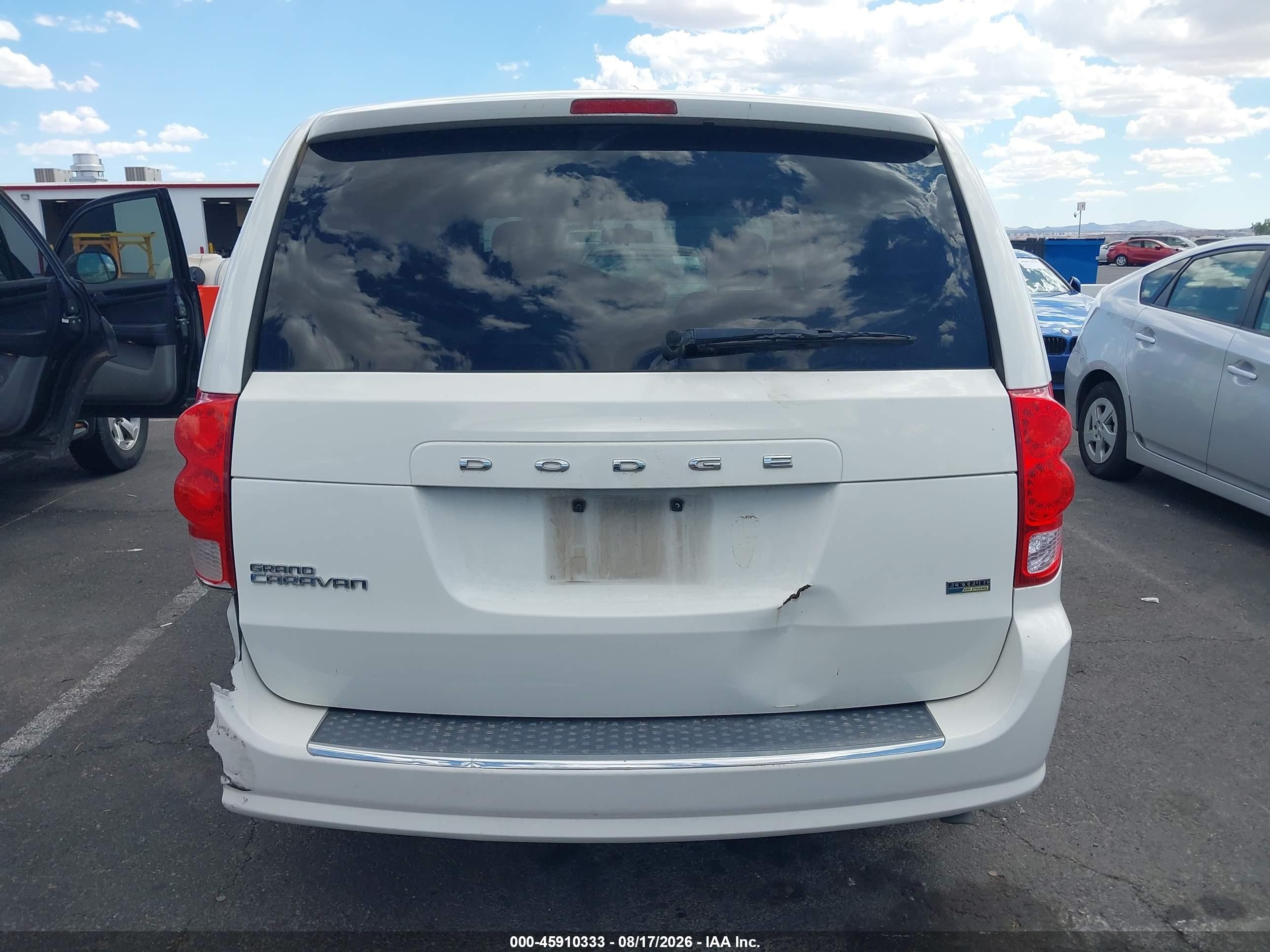 2013 Dodge Grand Caravan Sxt Белый vin: 2C4RDGCG7DR551325
