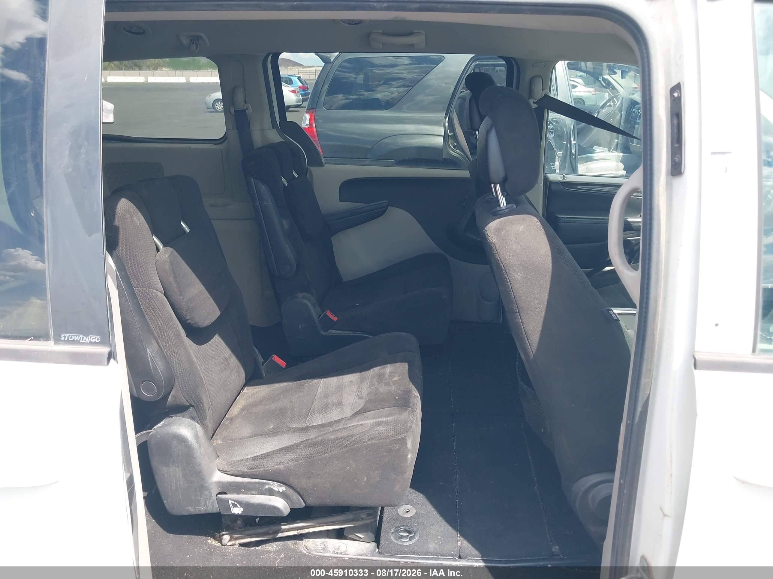 2013 Dodge Grand Caravan Sxt Белый vin: 2C4RDGCG7DR551325