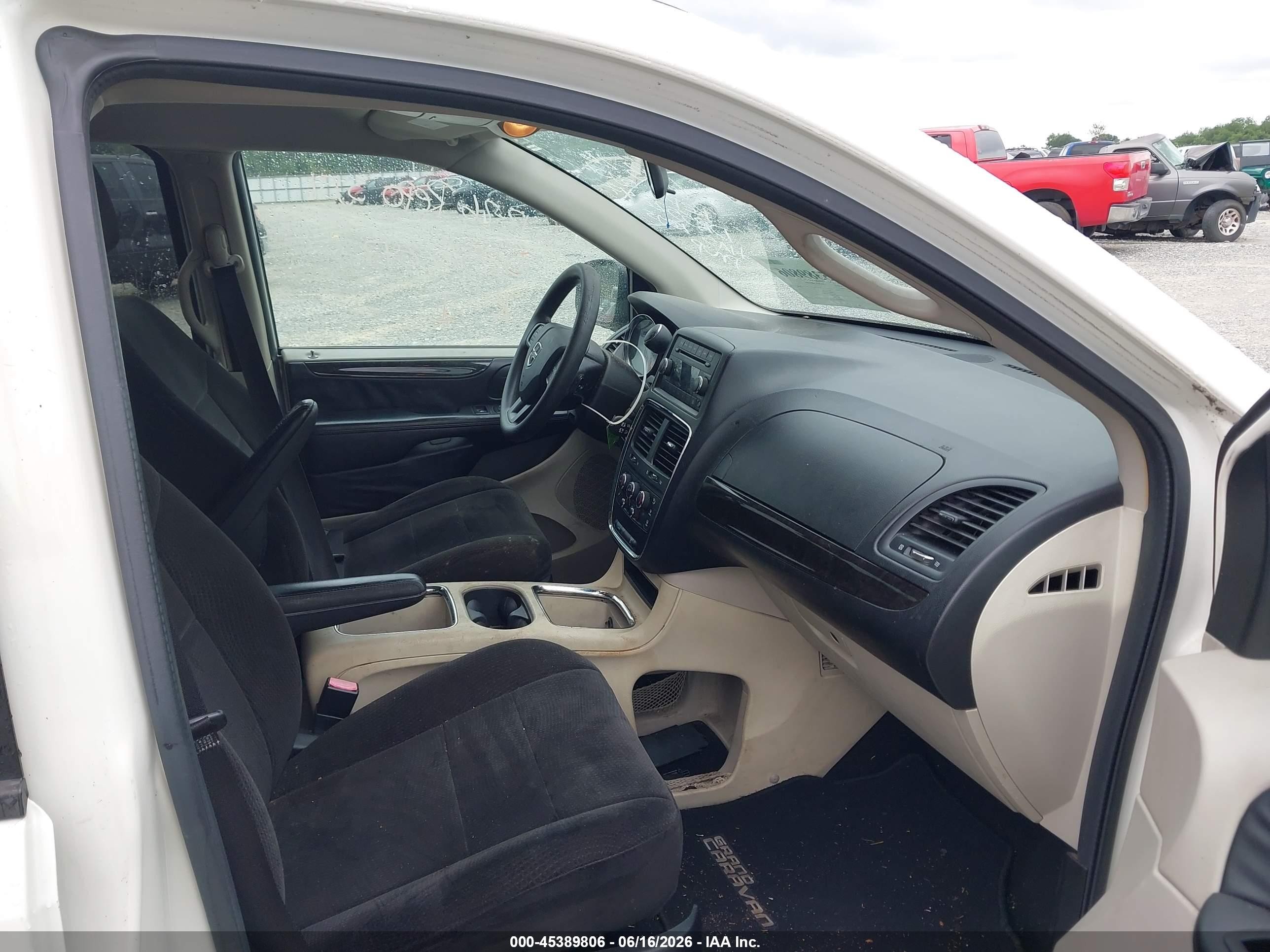 2013 Dodge Grand Caravan Sxt White vin: 2C4RDGCG7DR552247