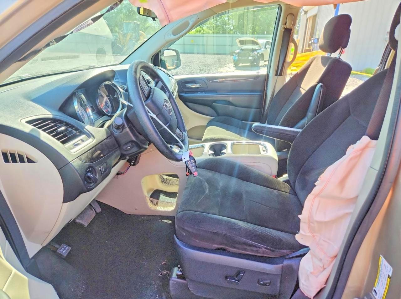 2013 Dodge Grand Caravan Sxt Beige vin: 2C4RDGCG7DR563216