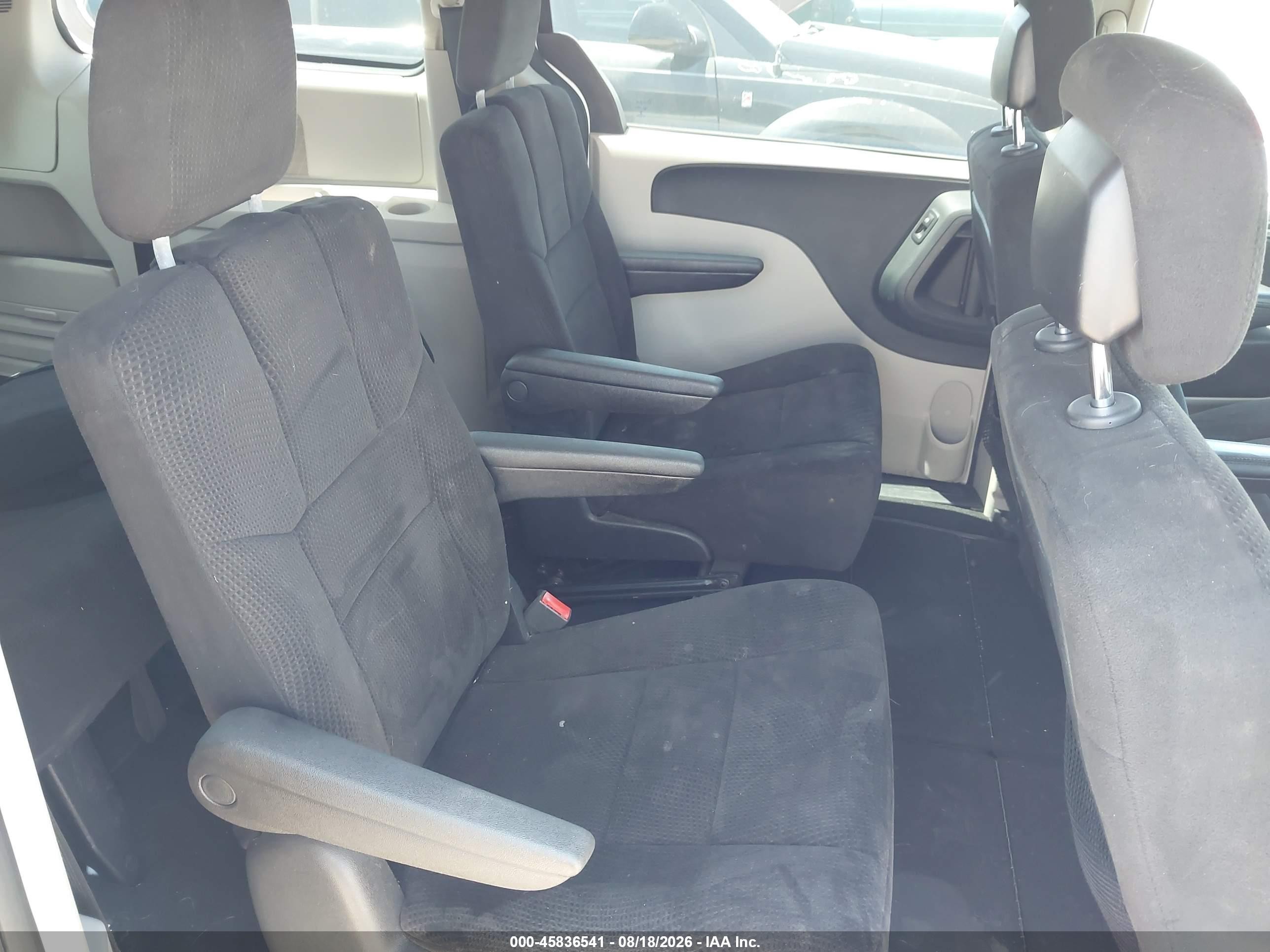 2013 Dodge Grand Caravan Sxt White vin: 2C4RDGCG7DR581540