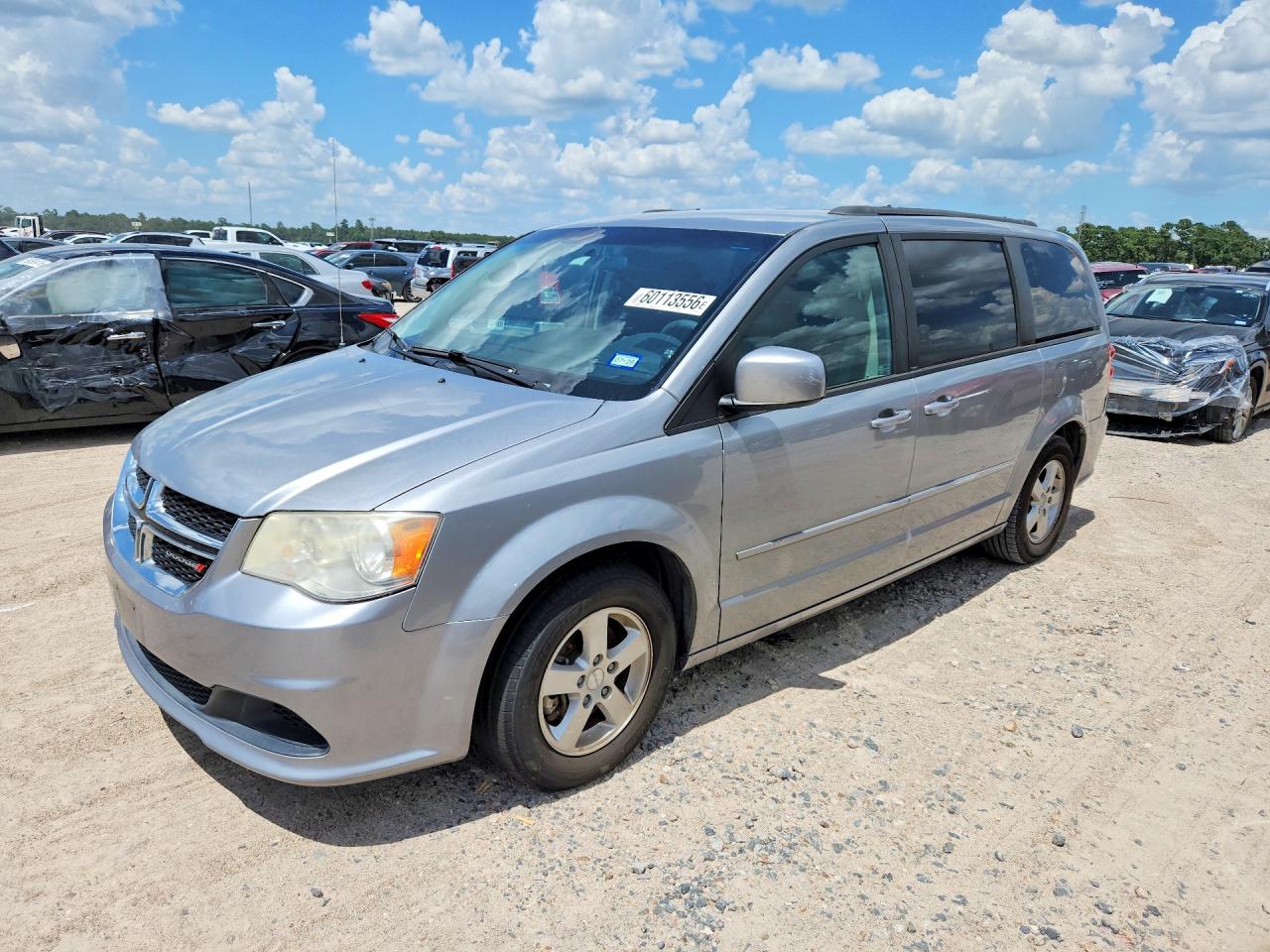 2013 Dodge Grand Caravan Sxt Silver vin: 2C4RDGCG7DR611023