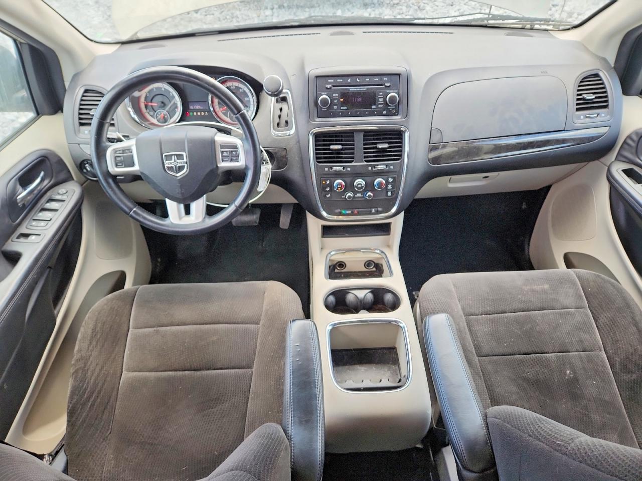 2013 Dodge Grand Caravan Sxt Beige vin: 2C4RDGCG7DR648279