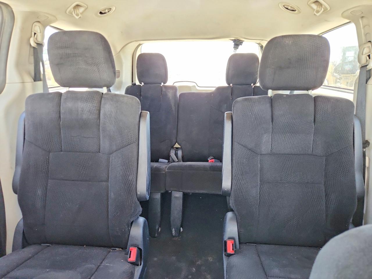 2013 Dodge Grand Caravan Sxt Silver vin: 2C4RDGCG7DR655023
