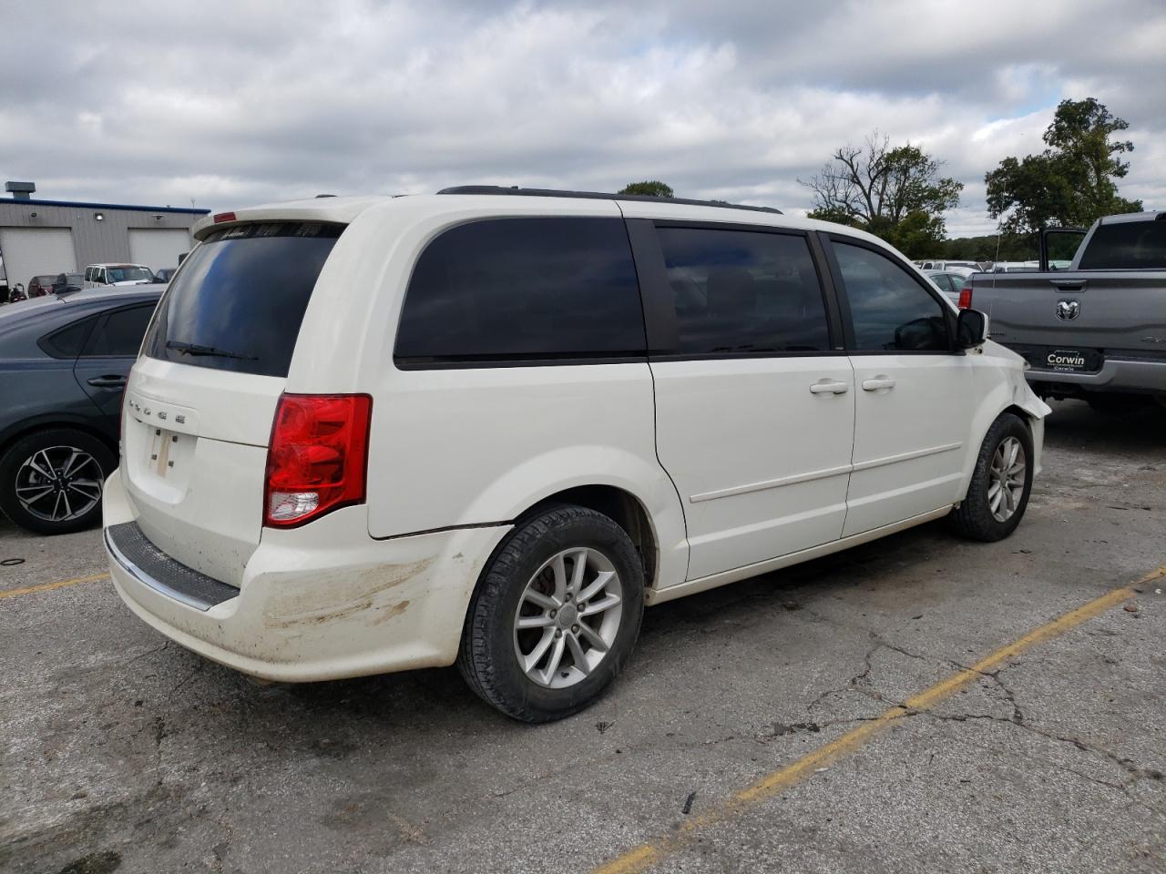 2013 Dodge Grand Caravan Sxt Белый vin: 2C4RDGCG7DR672114