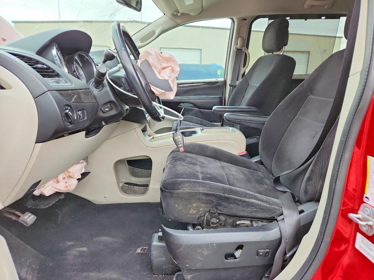 2013 Dodge Grand Caravan Sxt Красный vin: 2C4RDGCG7DR799154