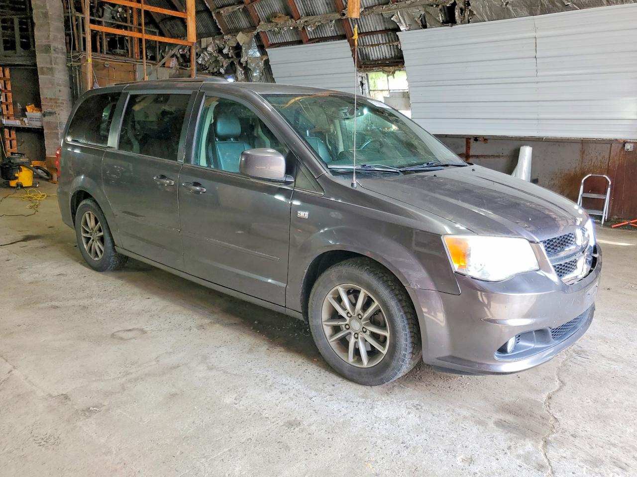 2014 Dodge Grand Caravan Sxt Gray vin: 2C4RDGCG7ER223372