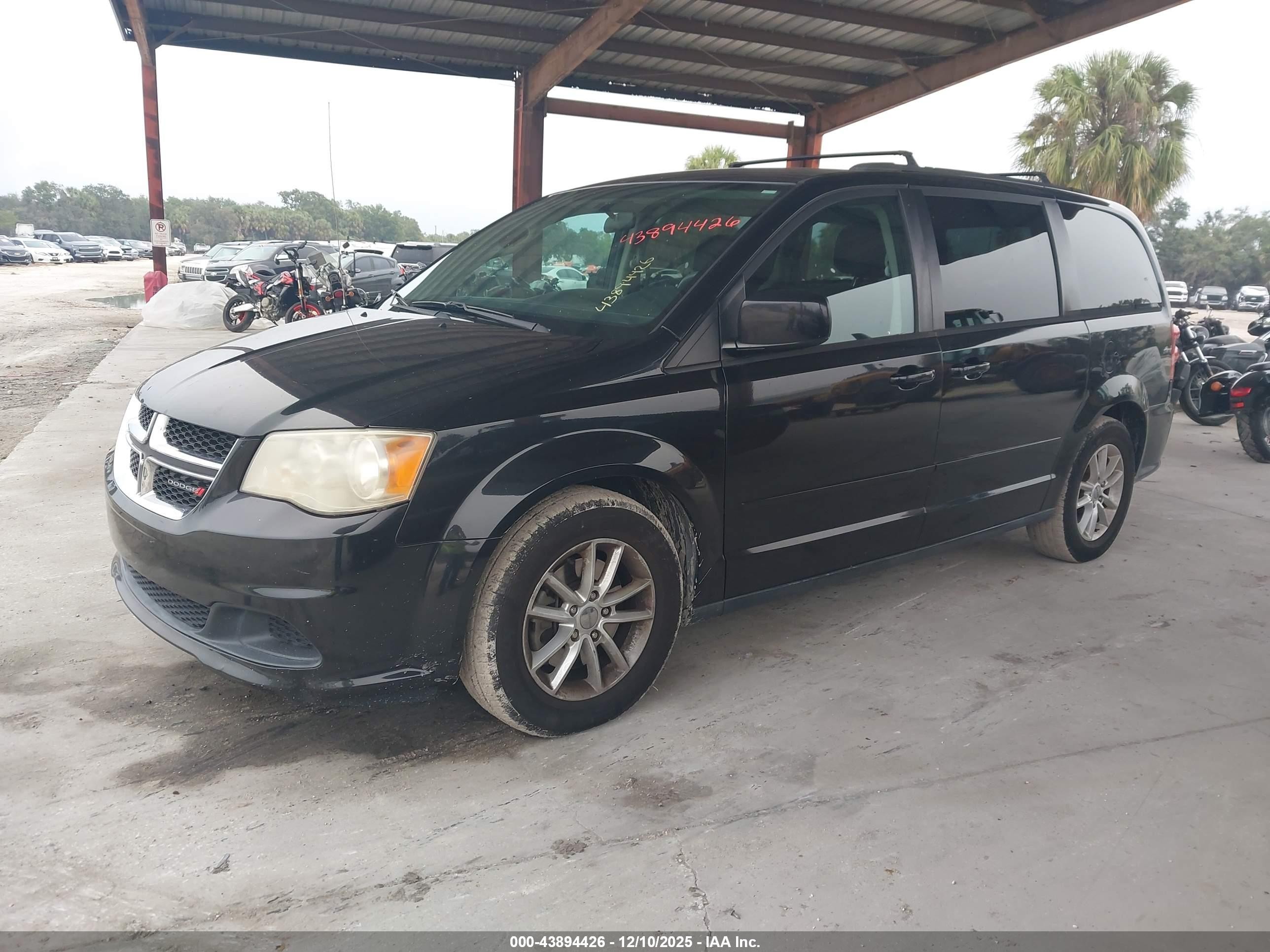 2014 Dodge Grand Caravan Sxt Black vin: 2C4RDGCG7ER245680