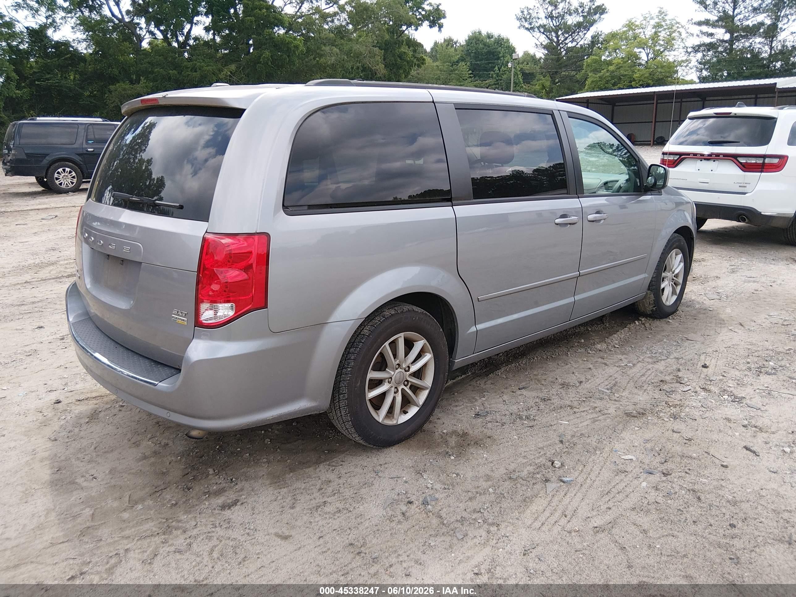 2015 Dodge Grand Caravan Sxt Silver vin: 2C4RDGCG7FR540263