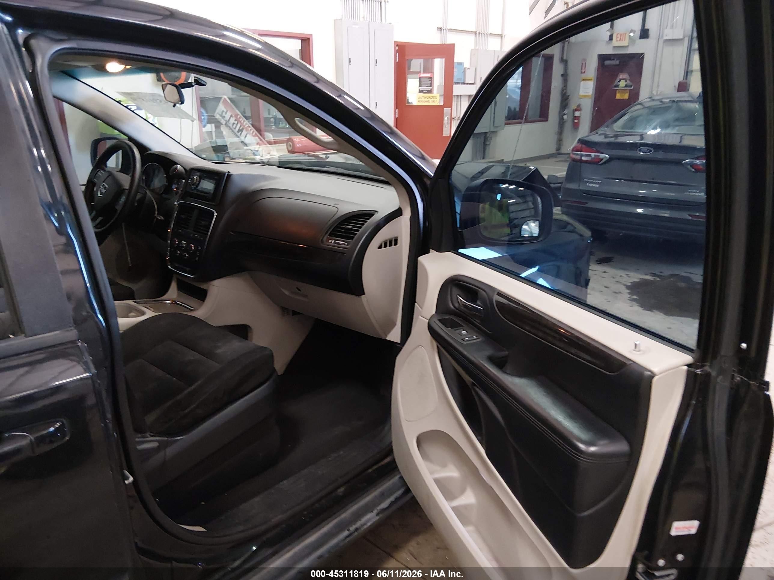 2015 Dodge Grand Caravan Sxt Black vin: 2C4RDGCG7FR541610