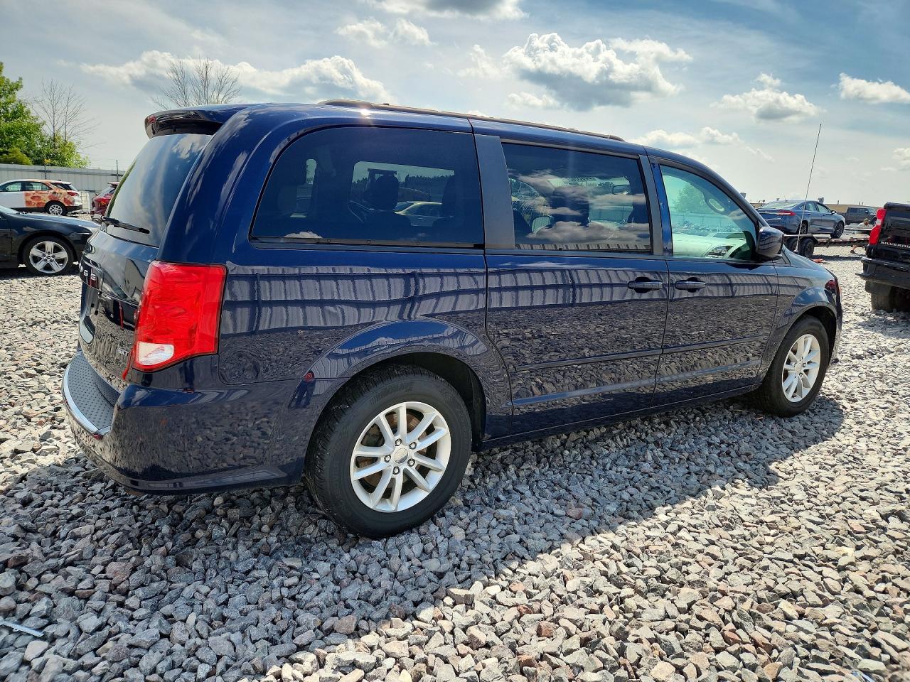 2015 Dodge Grand Caravan Sxt Blue vin: 2C4RDGCG7FR576535