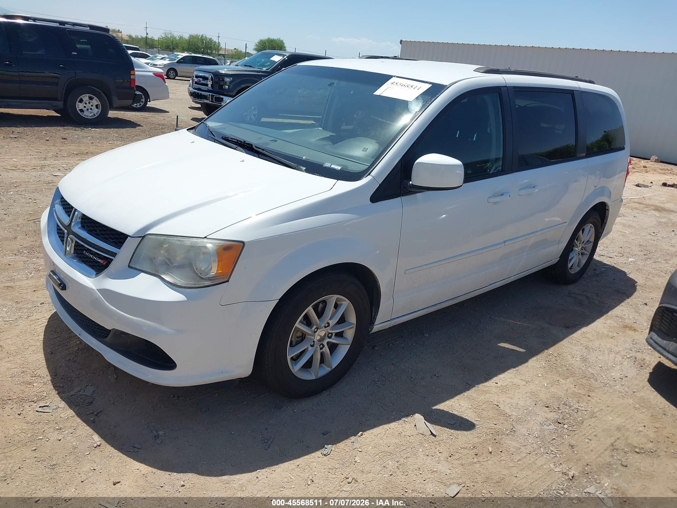 2015 Dodge Grand Caravan Sxt Белый vin: 2C4RDGCG7FR591911