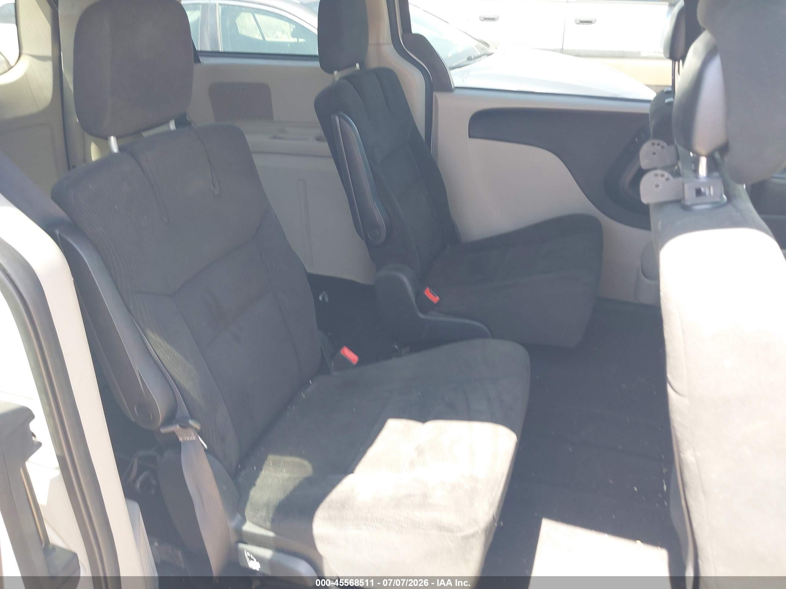 2015 Dodge Grand Caravan Sxt Белый vin: 2C4RDGCG7FR591911