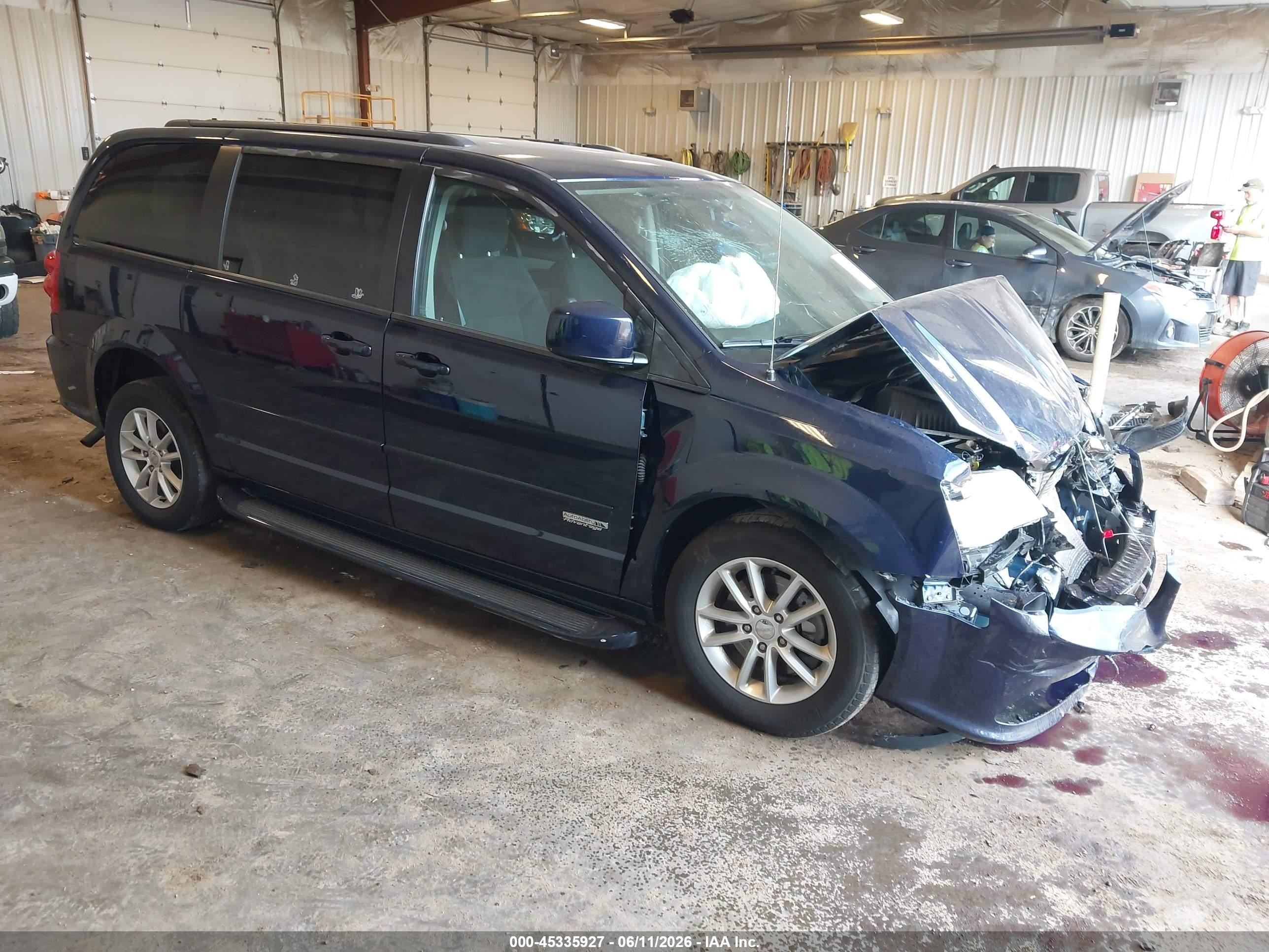 2015 Dodge Grand Caravan Sxt Navy vin: 2C4RDGCG7FR611509