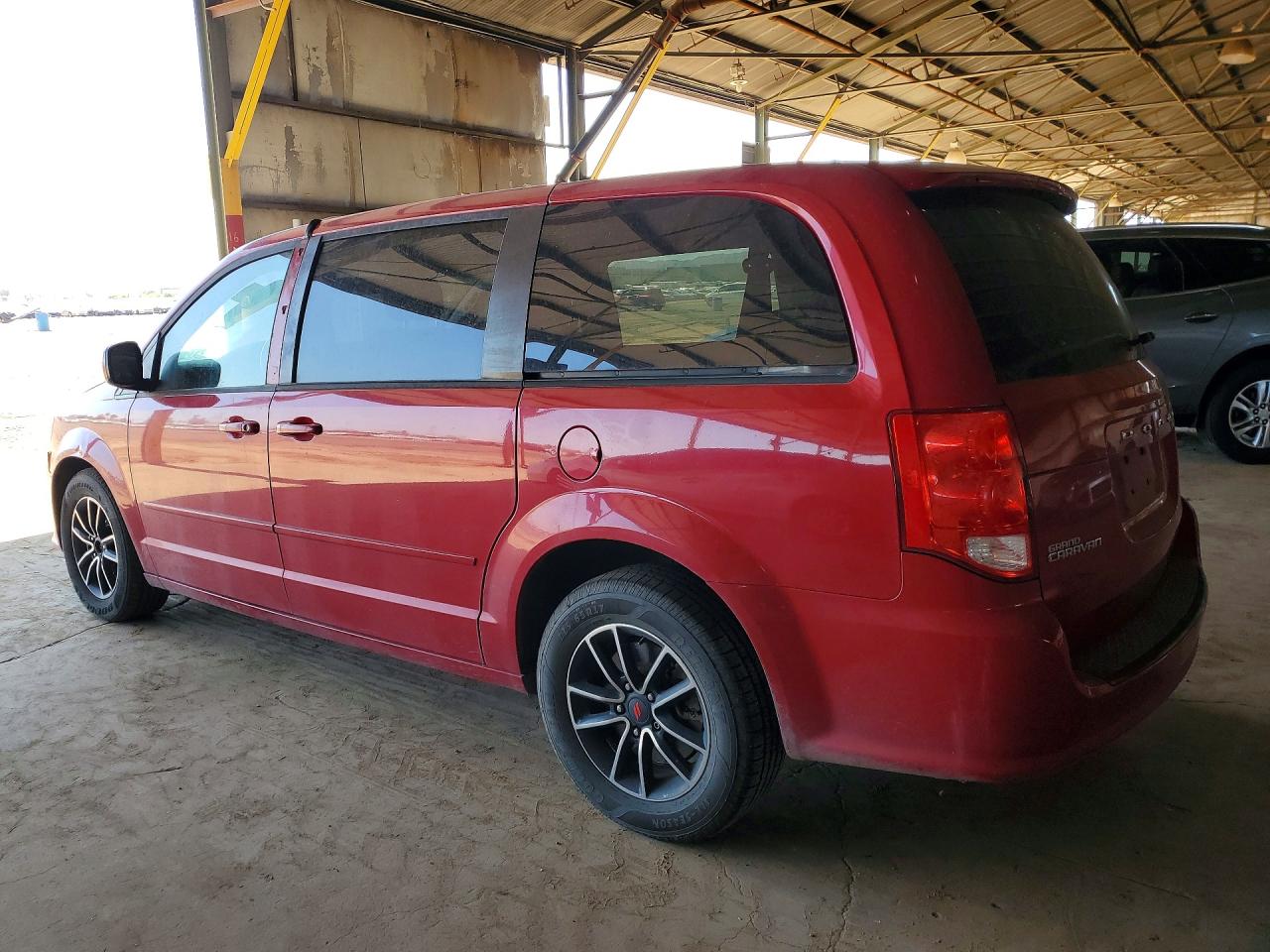 2015 Dodge Grand Caravan Sxt Red vin: 2C4RDGCG7FR623983