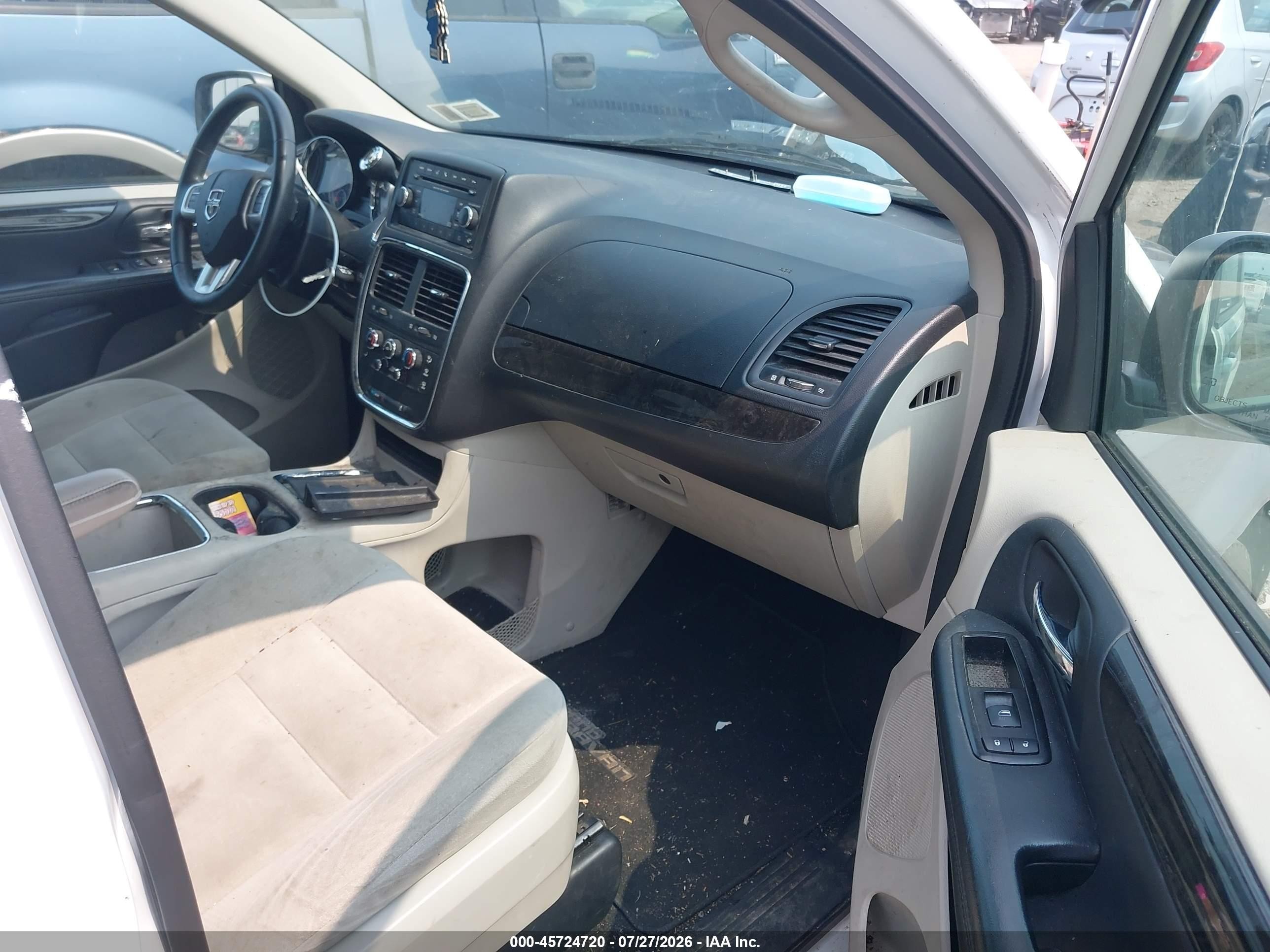 2015 Dodge Grand Caravan Sxt White vin: 2C4RDGCG7FR641867