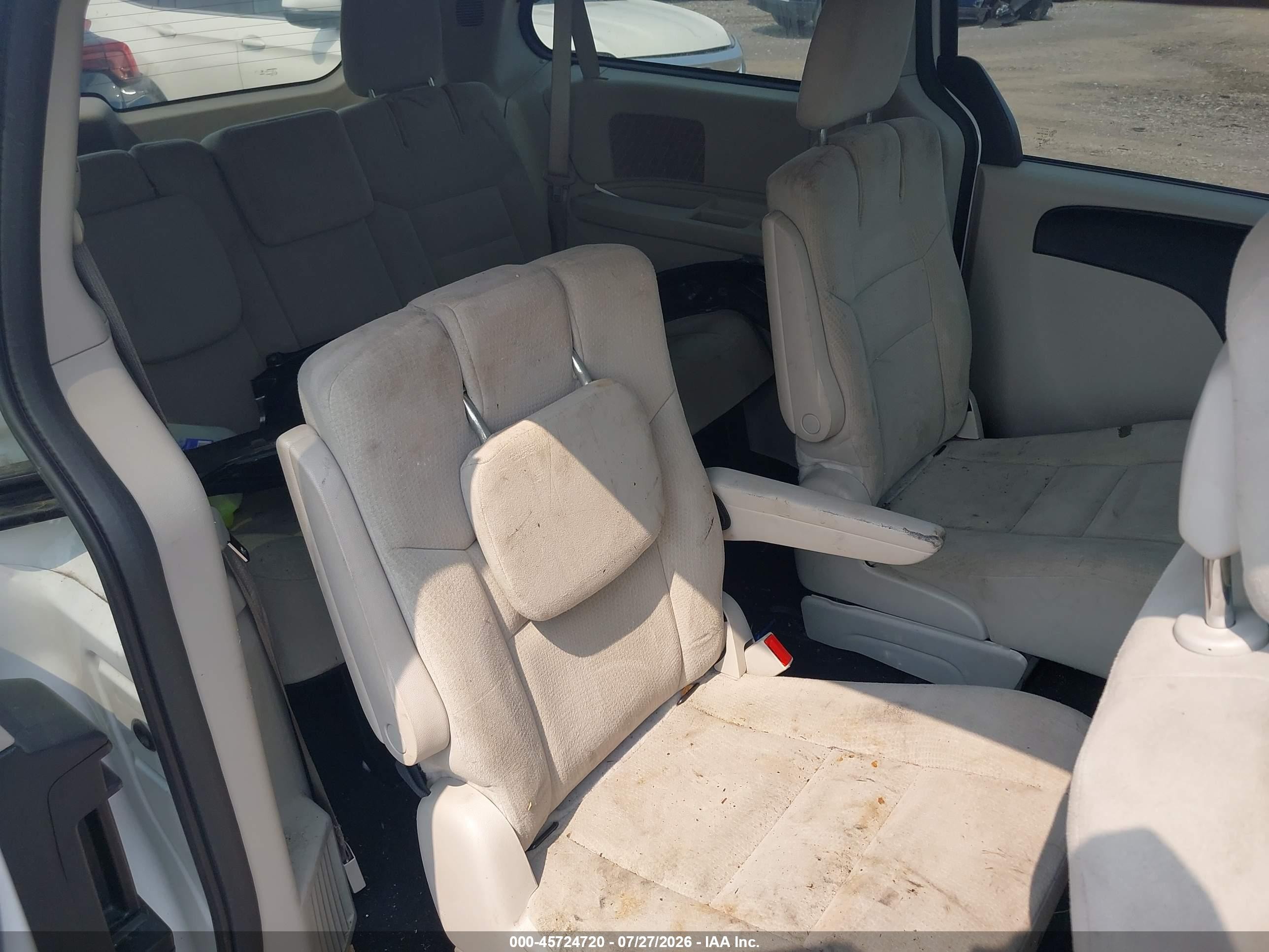 2015 Dodge Grand Caravan Sxt White vin: 2C4RDGCG7FR641867