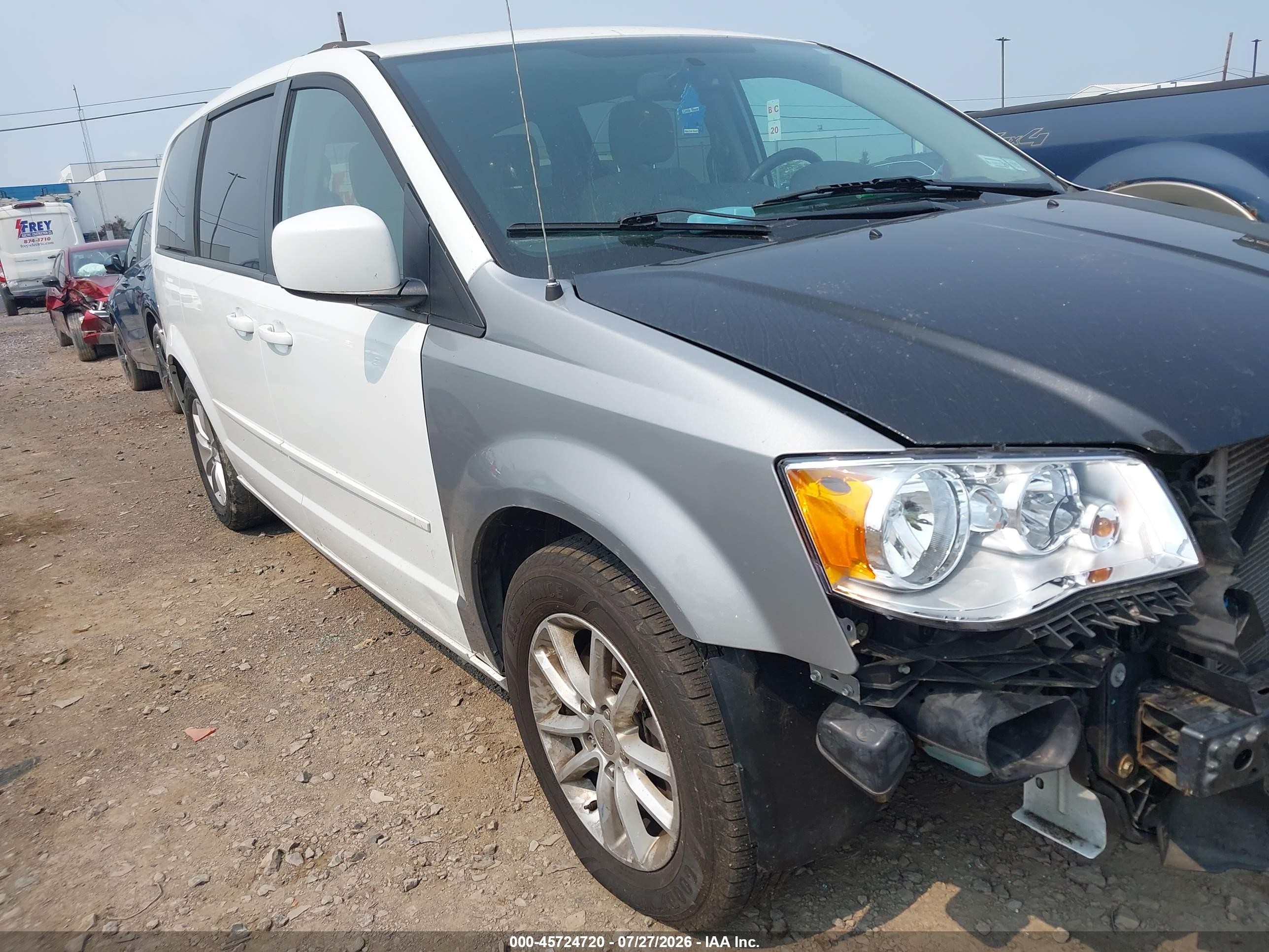 2015 Dodge Grand Caravan Sxt White vin: 2C4RDGCG7FR641867