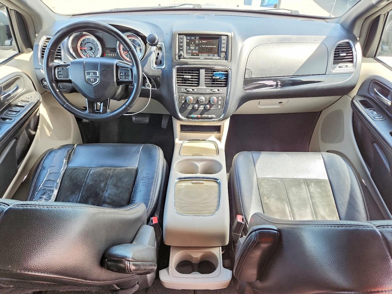 2017 Dodge Grand Caravan Sxt Silver vin: 2C4RDGCG7HR800017
