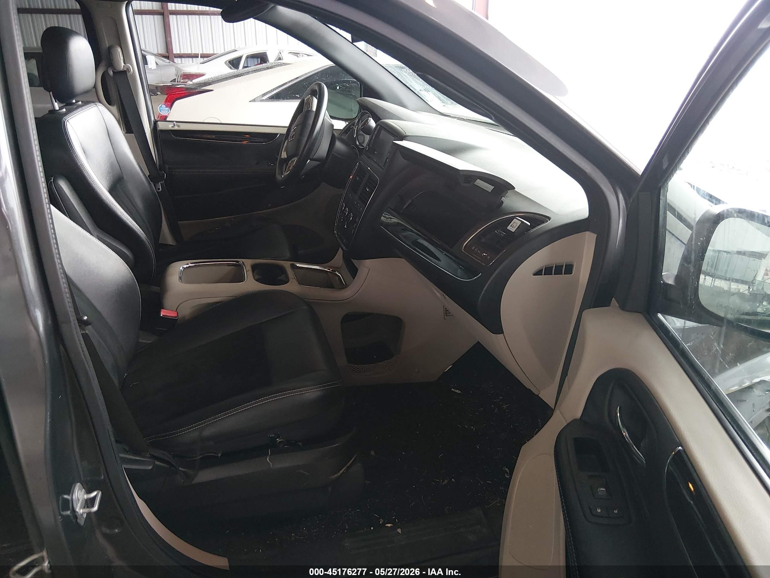 2018 Dodge Grand Caravan Sxt Gray vin: 2C4RDGCG7JR327015