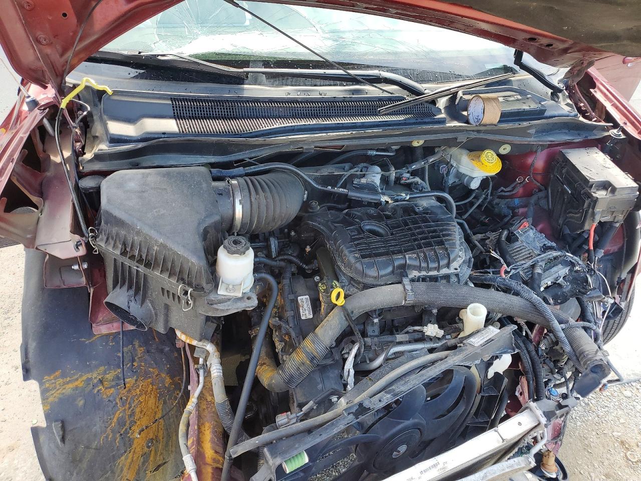 2019 Dodge Grand Caravan Sxt Maroon vin: 2C4RDGCG7KR690156