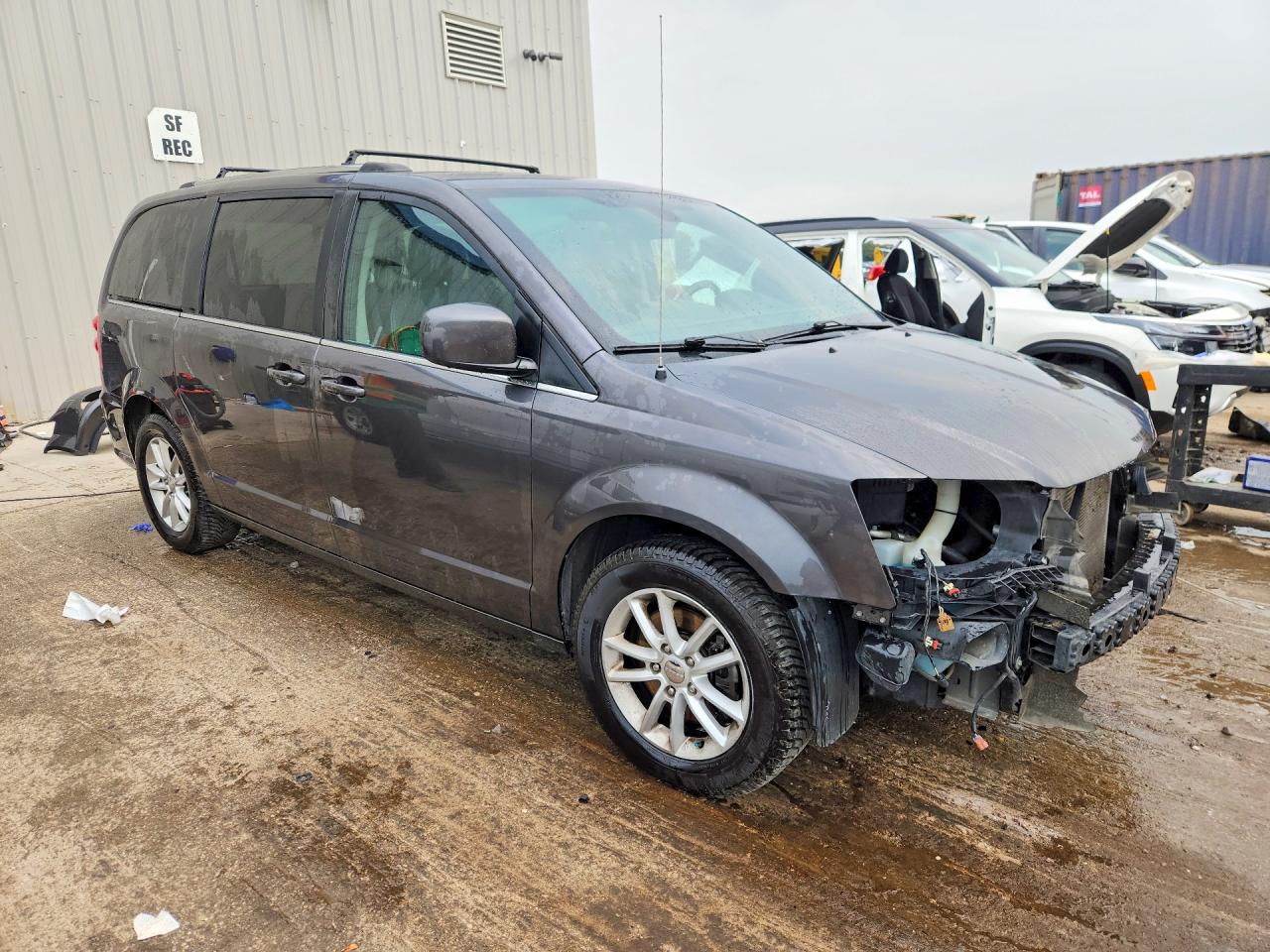 2020 Dodge Grand Caravan Sxt Gray vin: 2C4RDGCG7LR179497